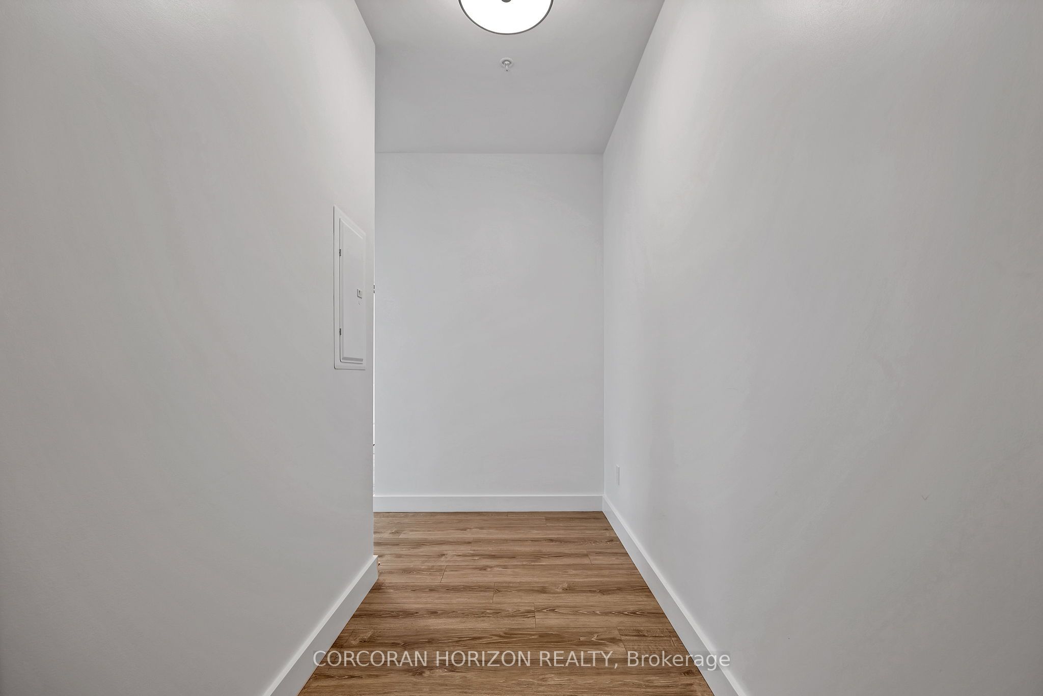 50 Grand Avenue S 801 Property Photo 18