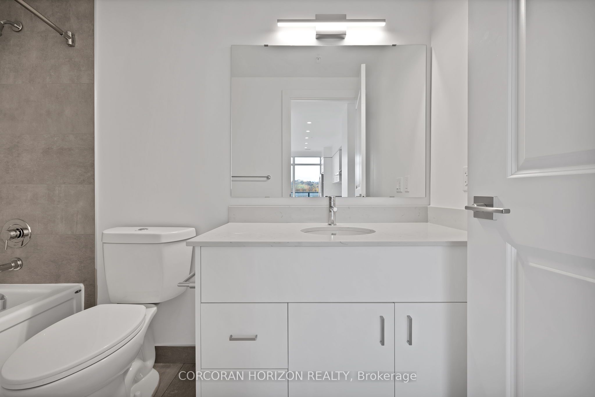 50 Grand Avenue S 801 Property Photo 29