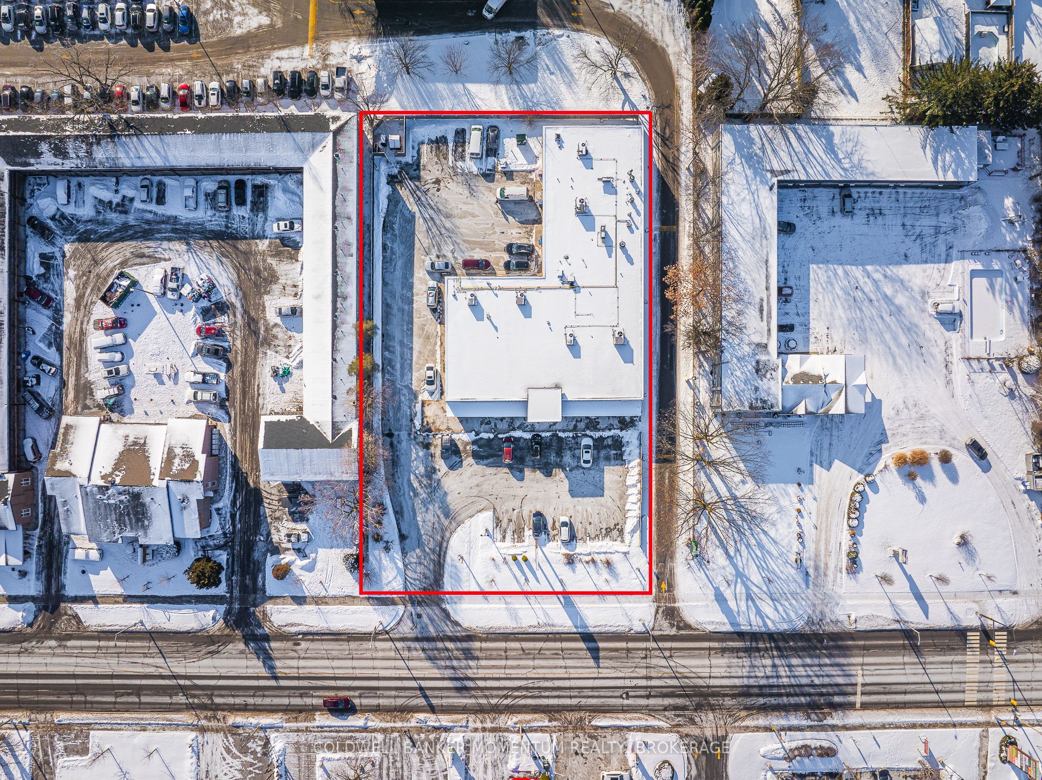 8040 Lundy's Lane Property Photo 10