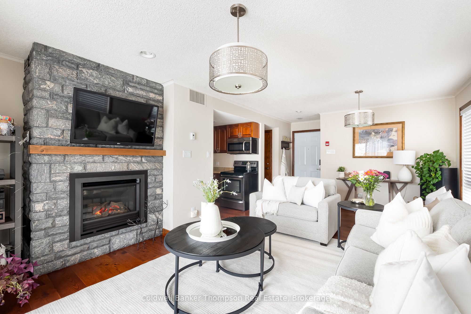 #301 - 34 Deerhurst Greens Road Property Photo 4