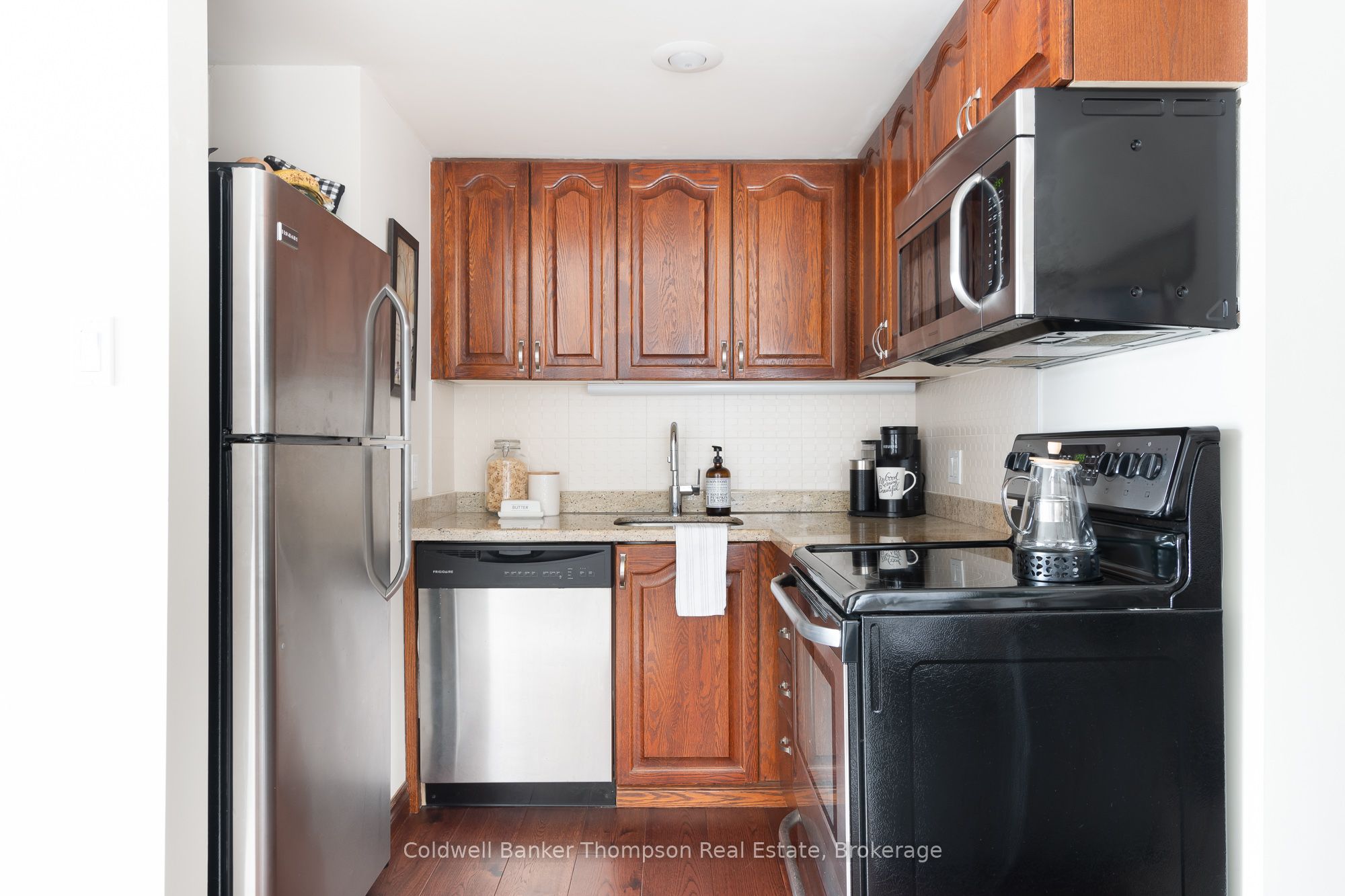 #301 - 34 Deerhurst Greens Road Property Photo 5