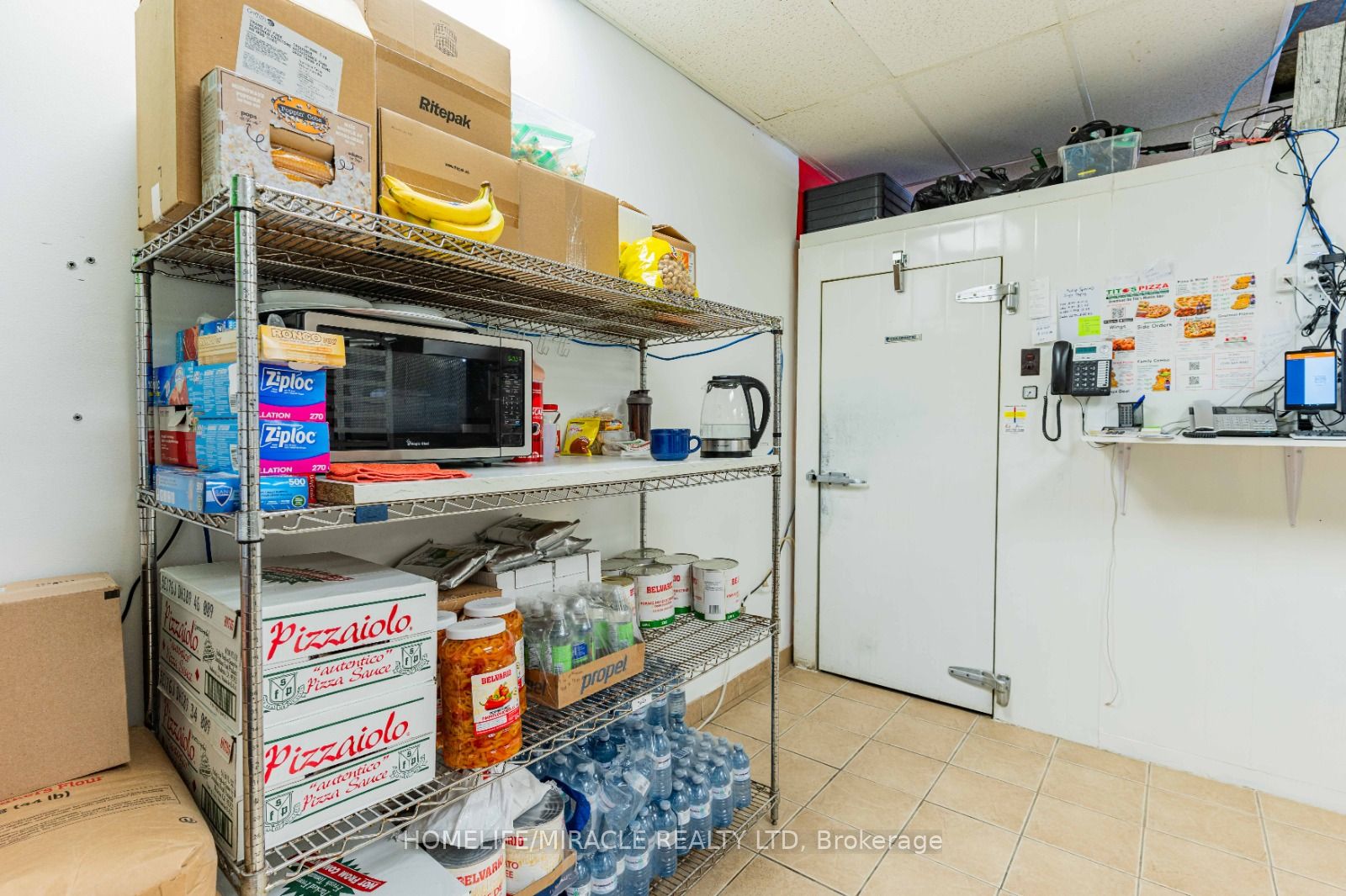112 Oriole Pkwy W Property Photo 23