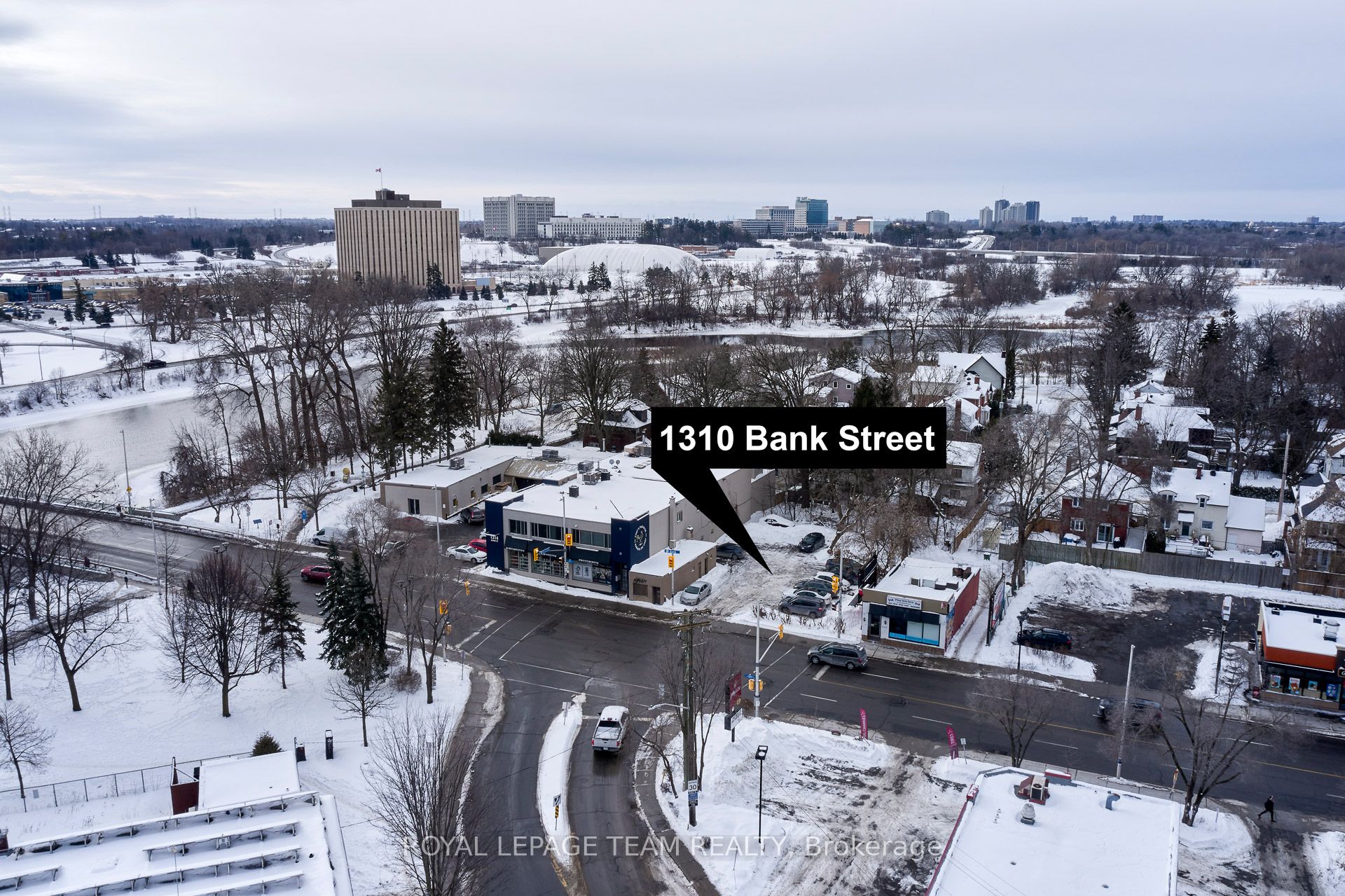1310 Bank St Property Photo
