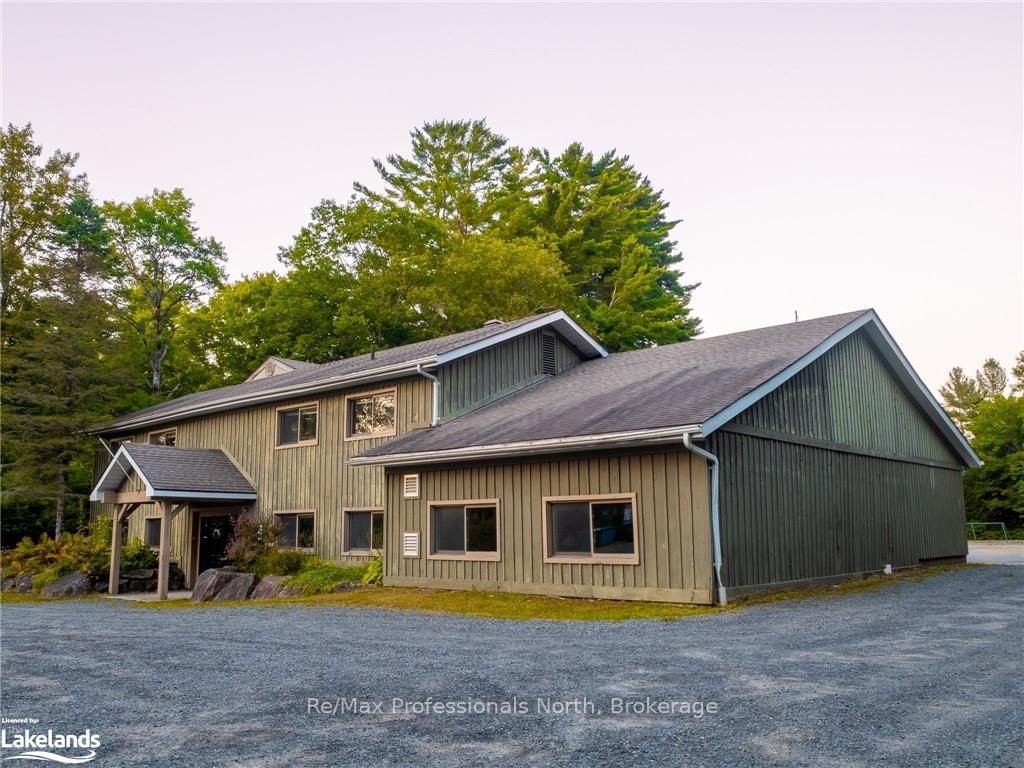 2483 Old Muskoka Road Property Photo 12