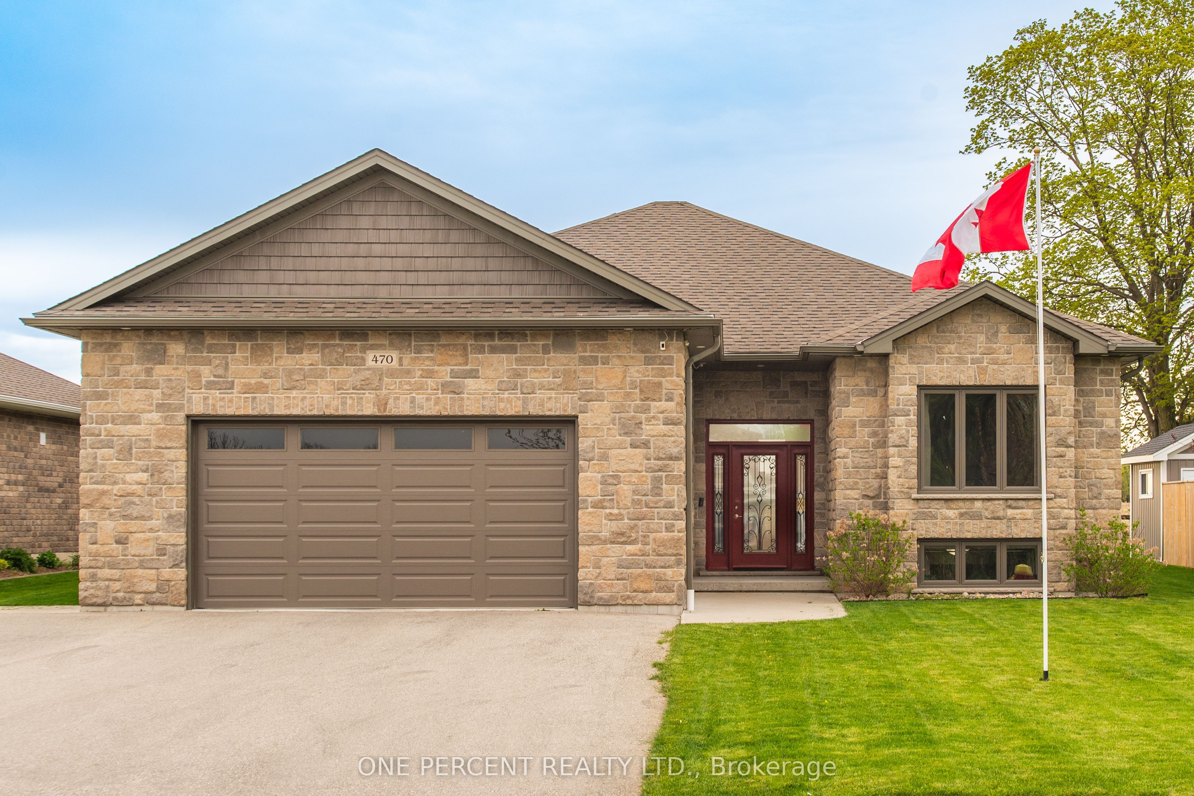 470 Grand Trunk Street Property Photo