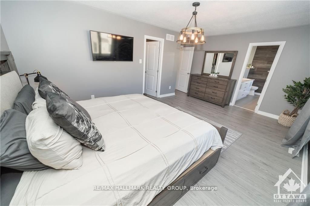78 Russet Terrace Property Photo 15