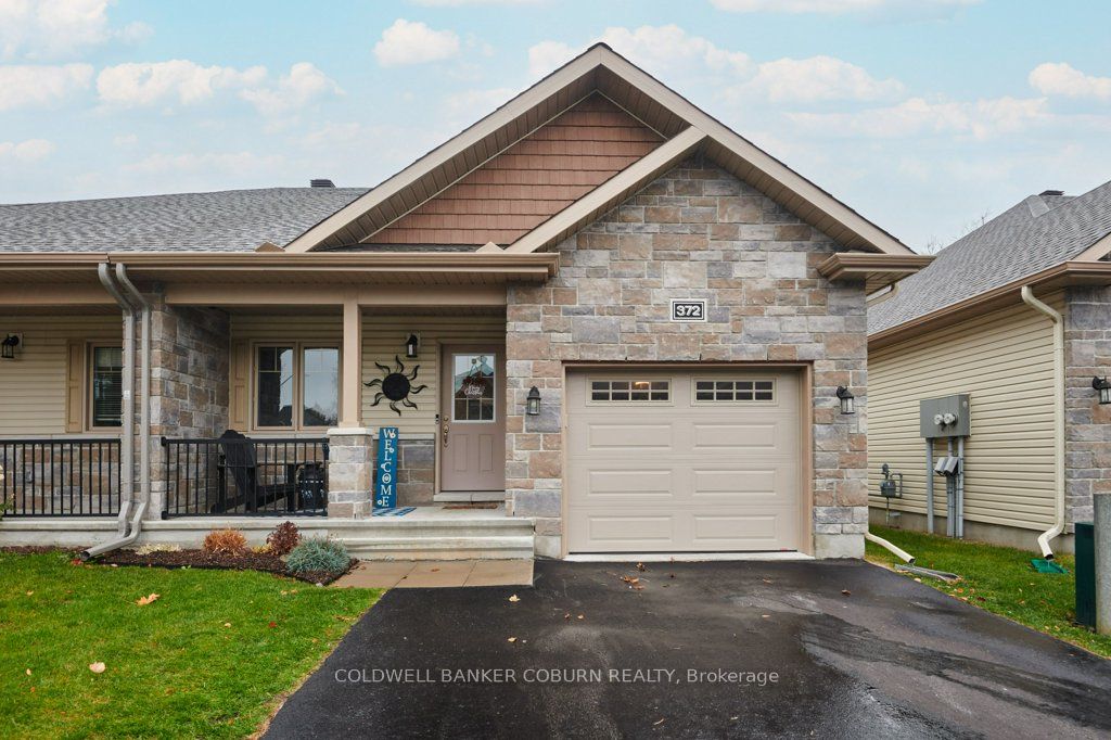372 Solstice Crescent Property Photo