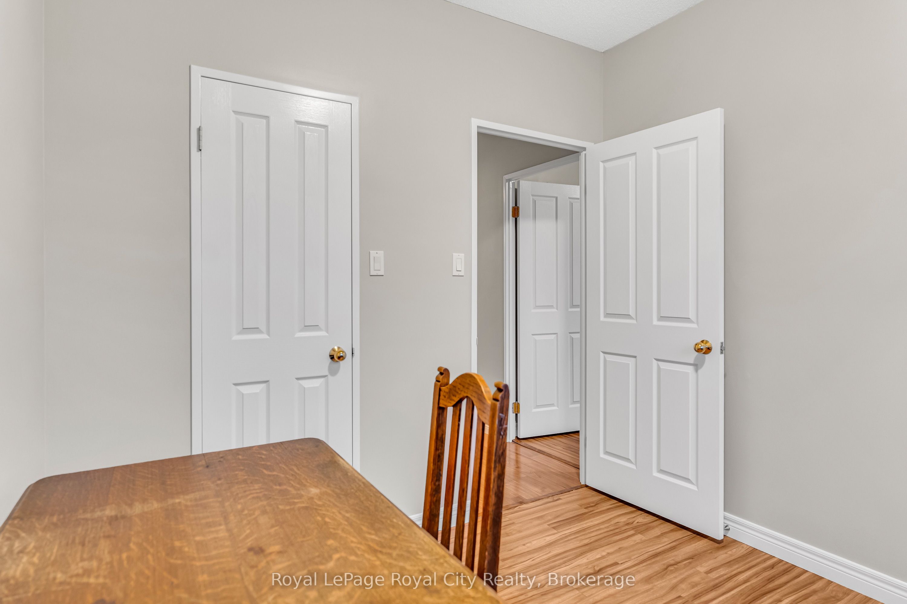 #311 - 60 Wyndham Street Property Photo 22