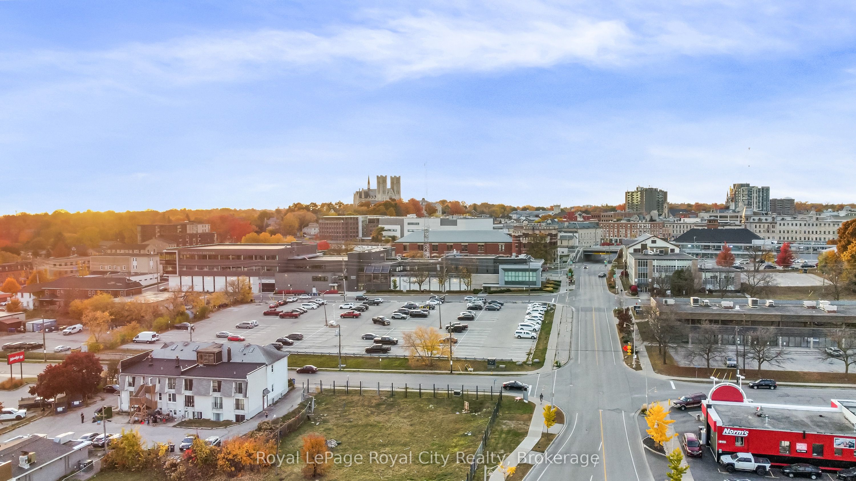 #311 - 60 Wyndham Street Property Photo 29