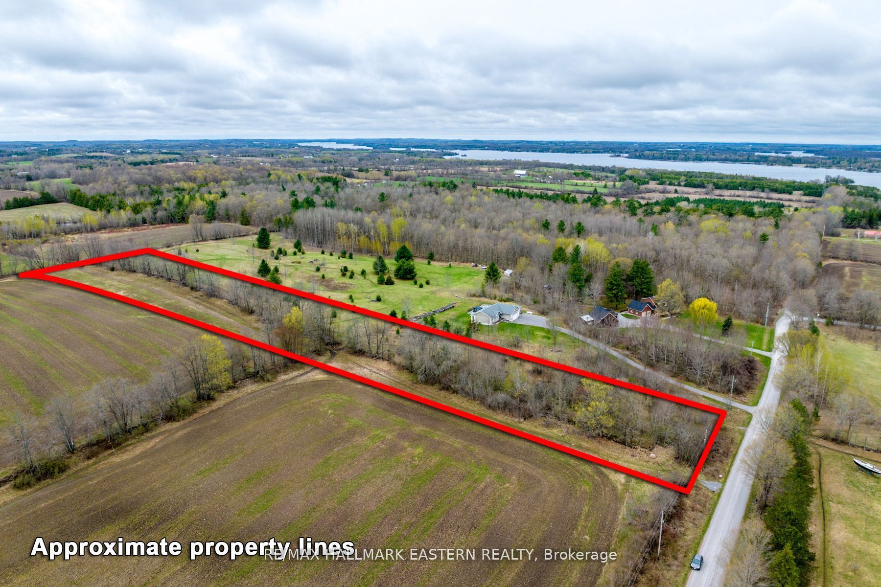 1737 Thirteenth Line Property Photo 35