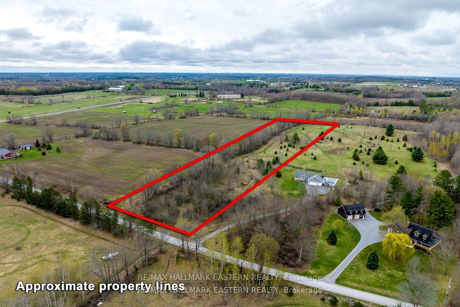 1737 Thirteenth Line Property Photo 37