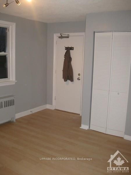382 Brant Street Property Photo 17