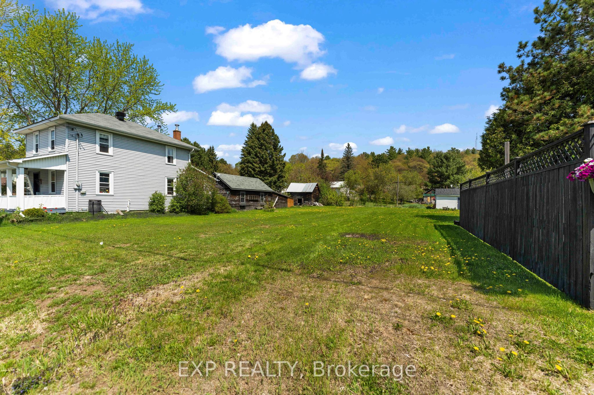 00 Casey Street Property Photo 4