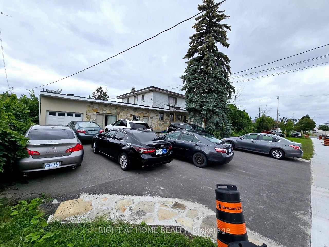 1196 Rainbow Street Property Photo 21