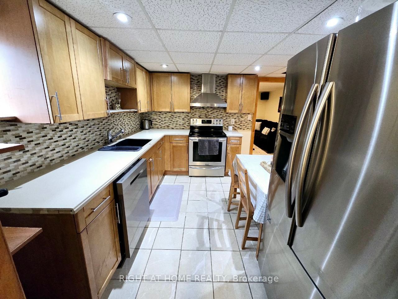 1196 Rainbow Street Property Photo 17