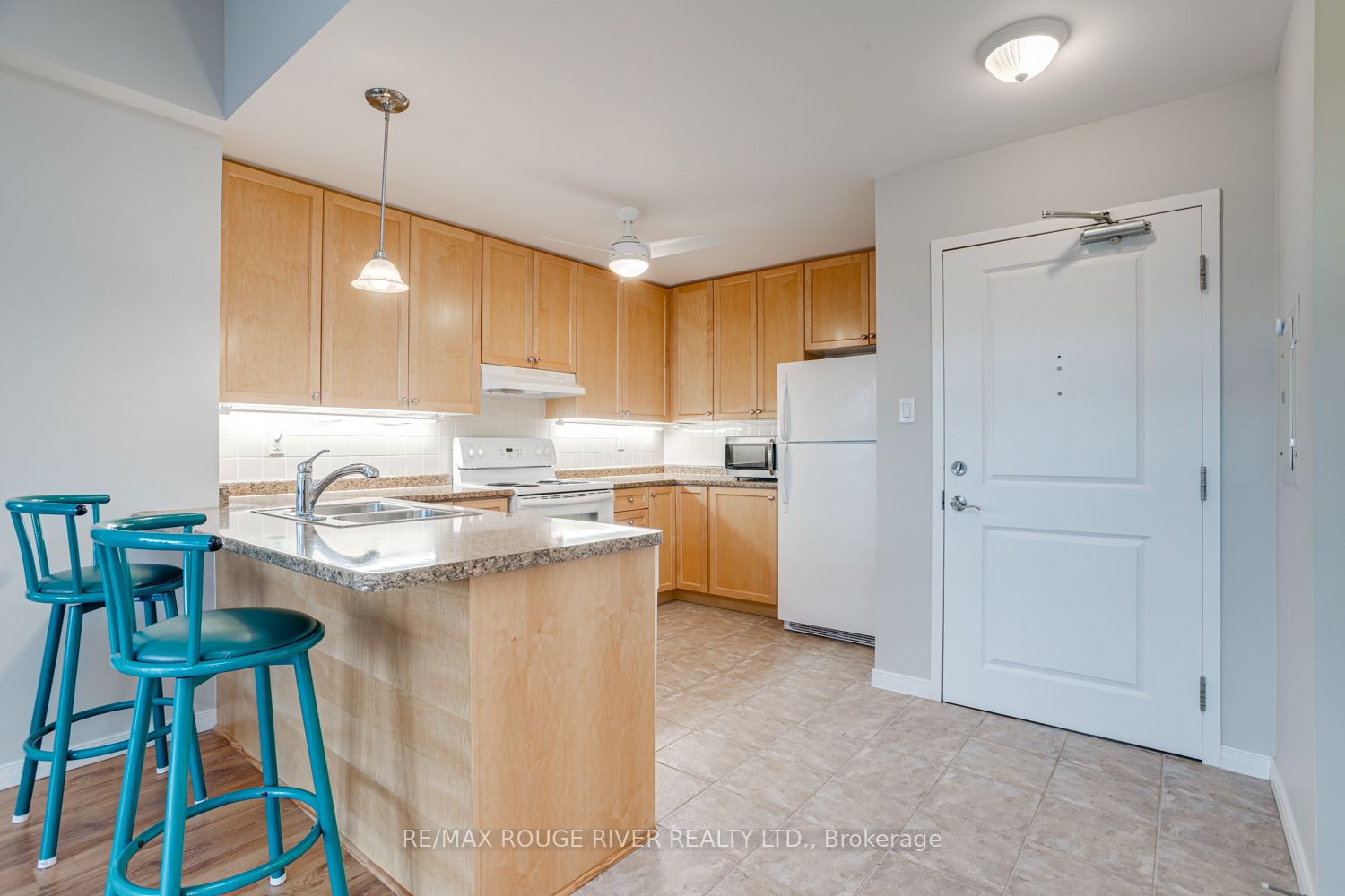 #309 - 125 Third Street Property Photo 6