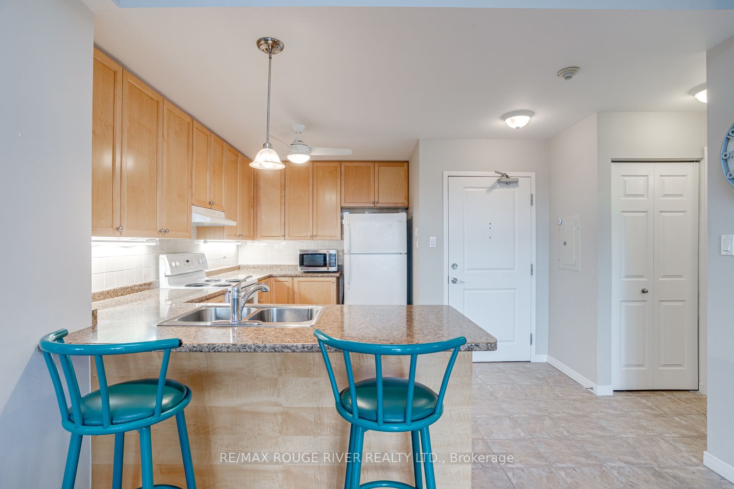 #309 - 125 Third Street Property Photo 7
