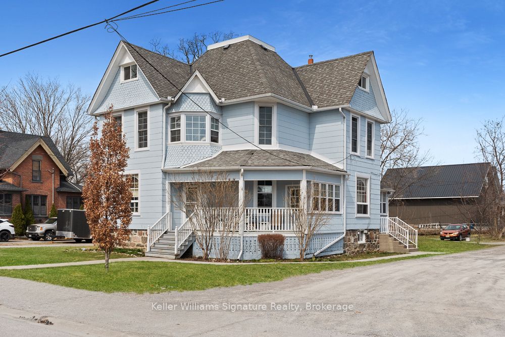 18 Oak Street Property Photo 1