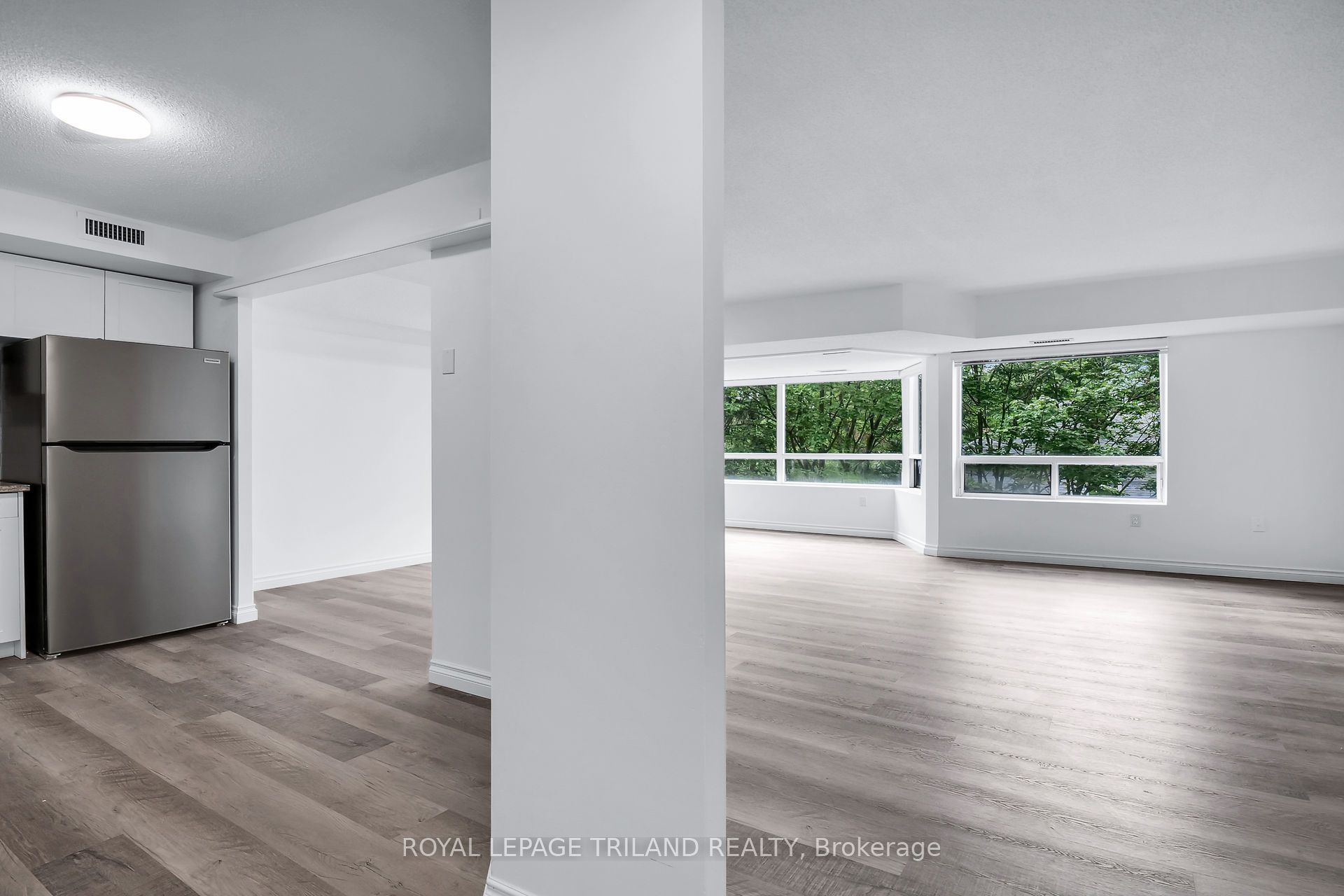 #415 - 521 Riverside Drive Property Photo 3
