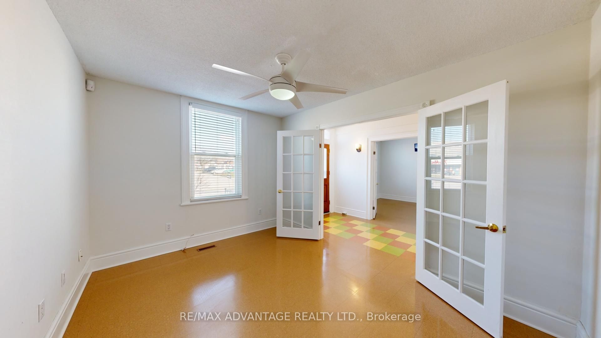 301 Horton Street Property Photo 10
