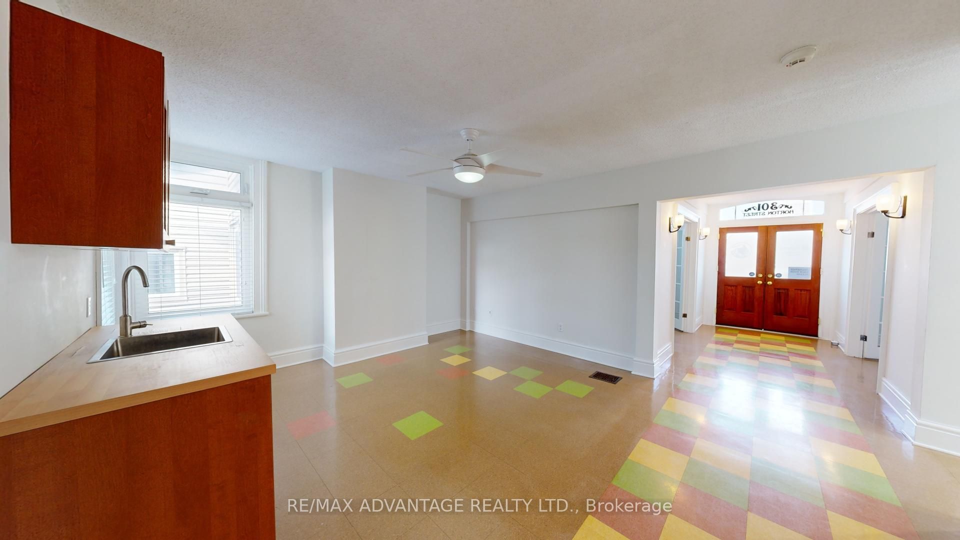 301 Horton Street Property Photo 11