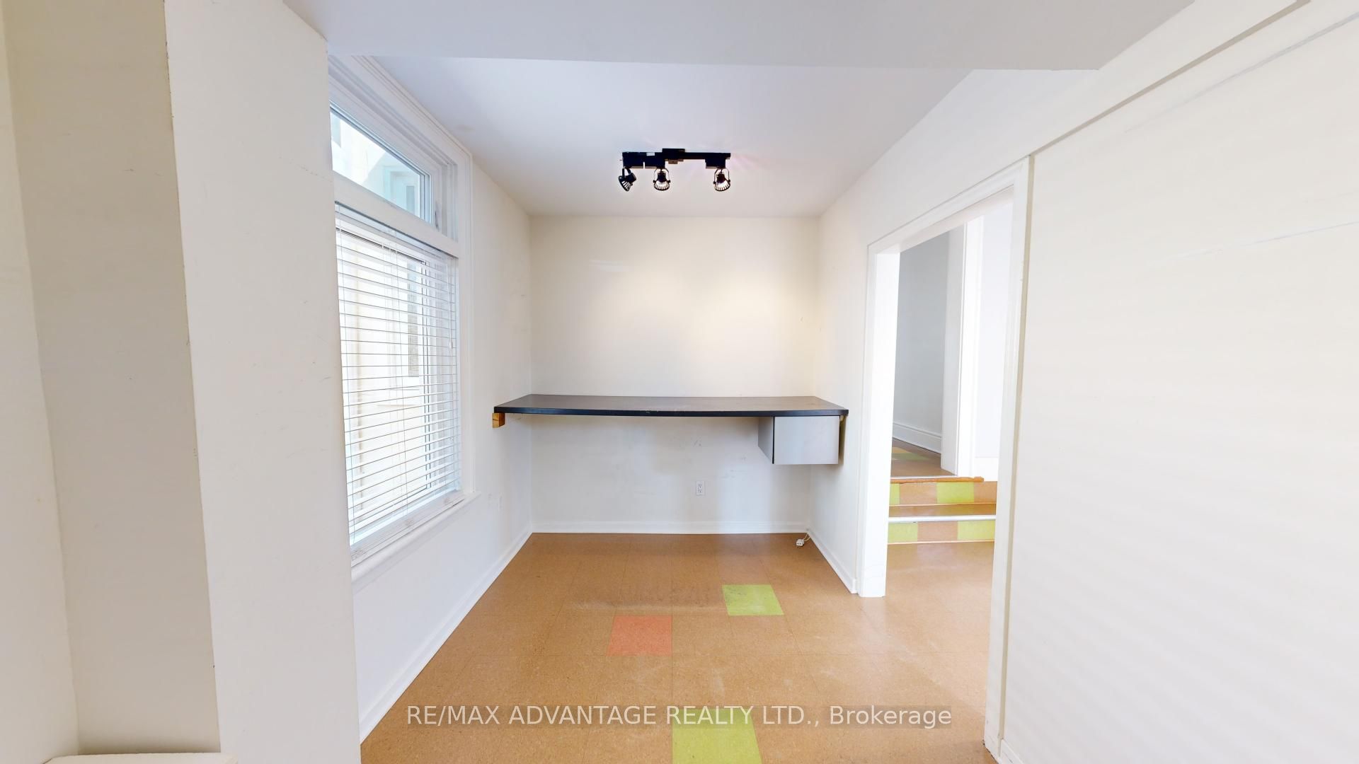 301 Horton Street Property Photo 16