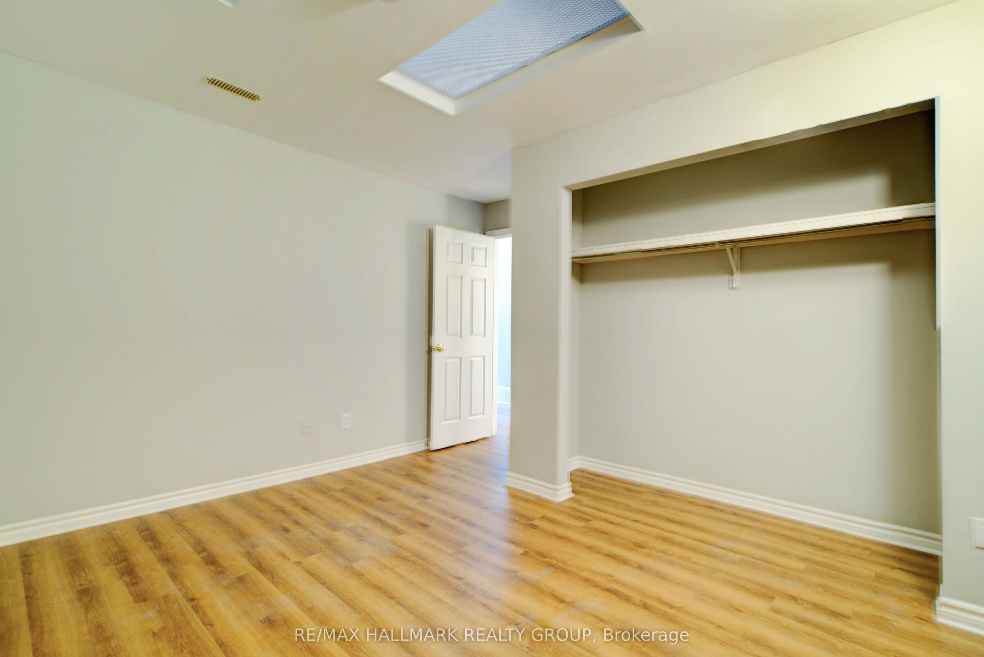 192 King Street Property Photo 10