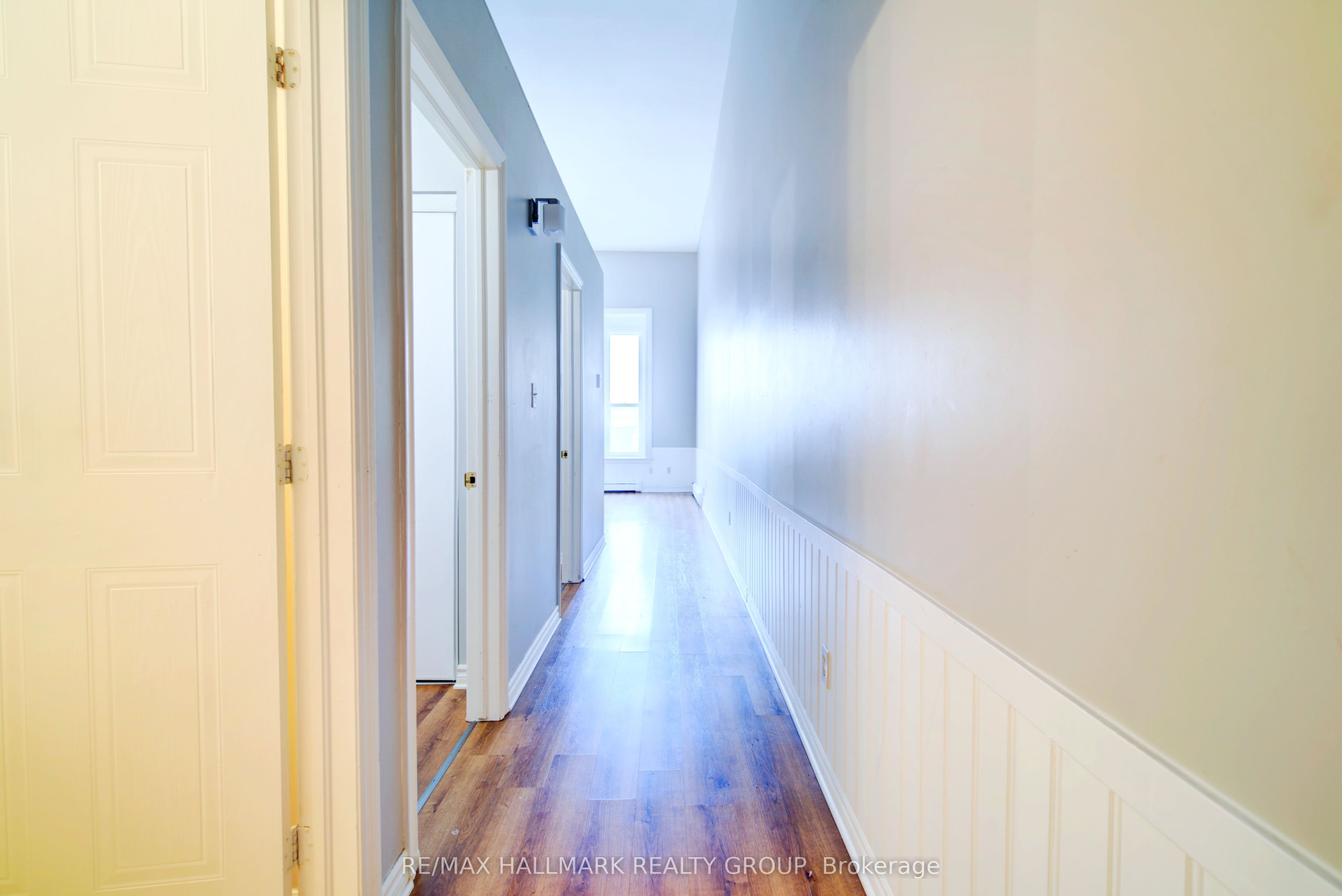 192 King Street Property Photo 14