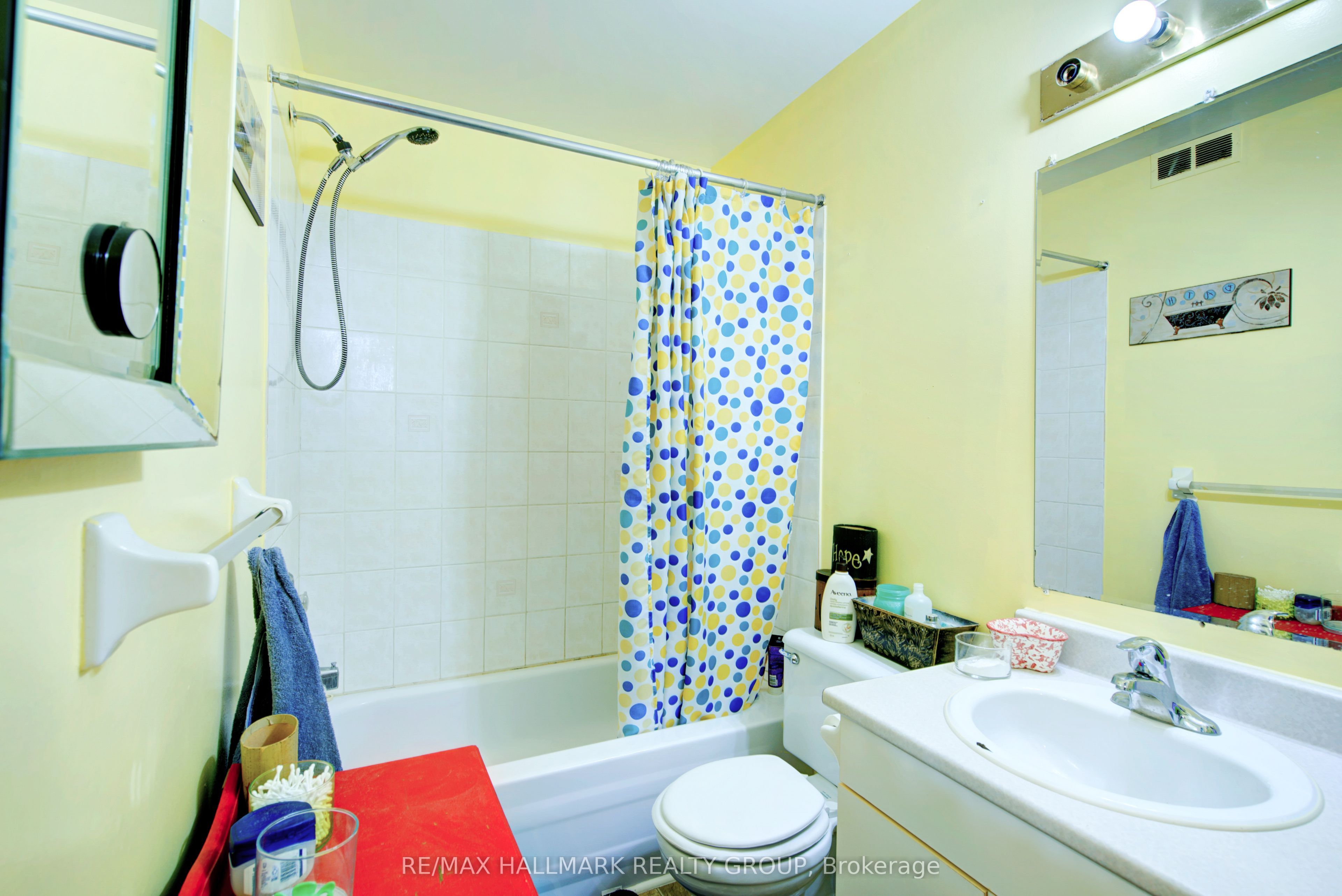 192 King Street Property Photo 32