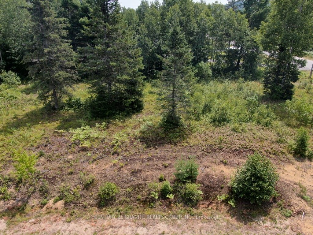 58 Nicklaus Drive Property Photo 10