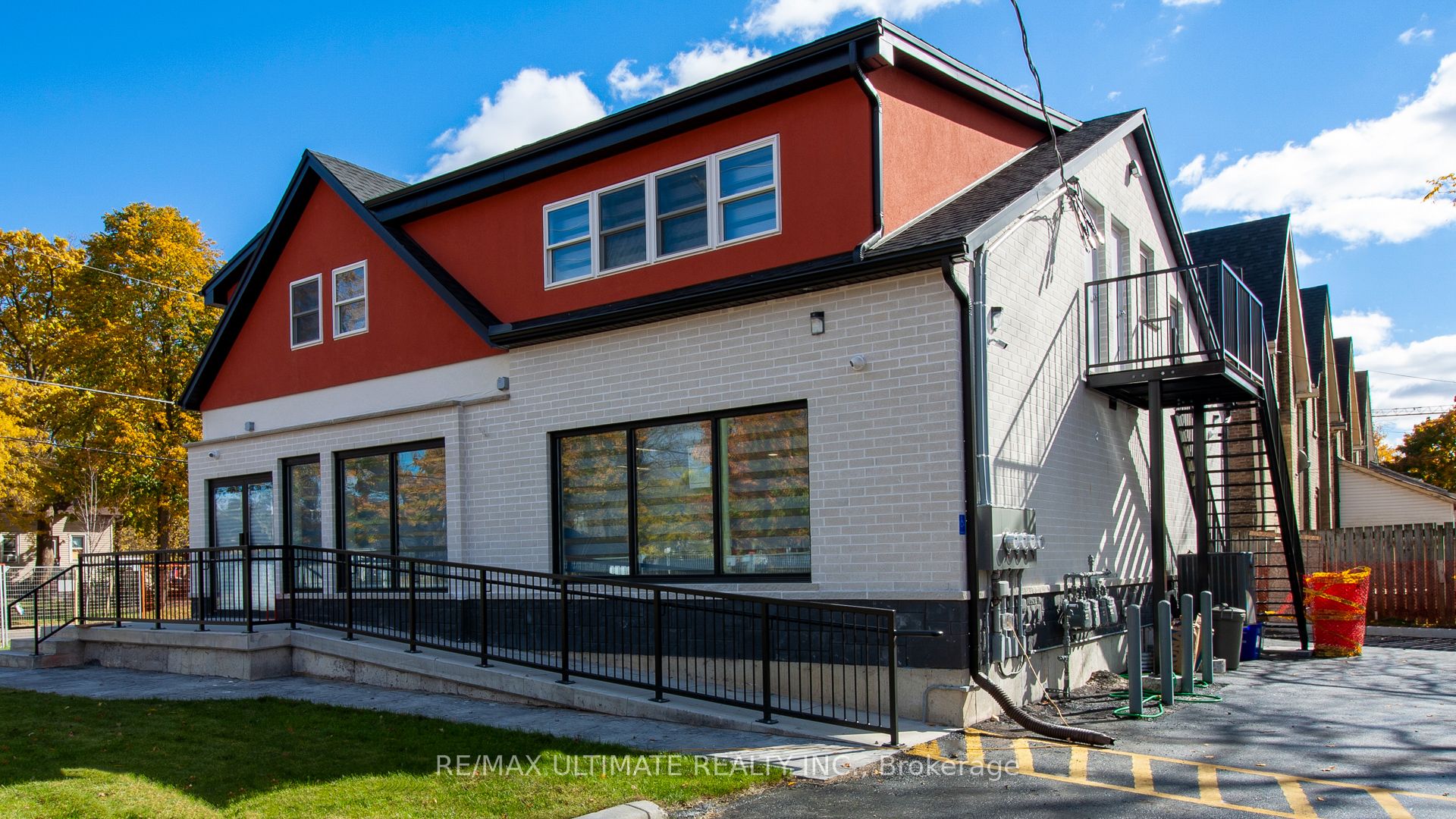203 Colborne Street Property Photo 2