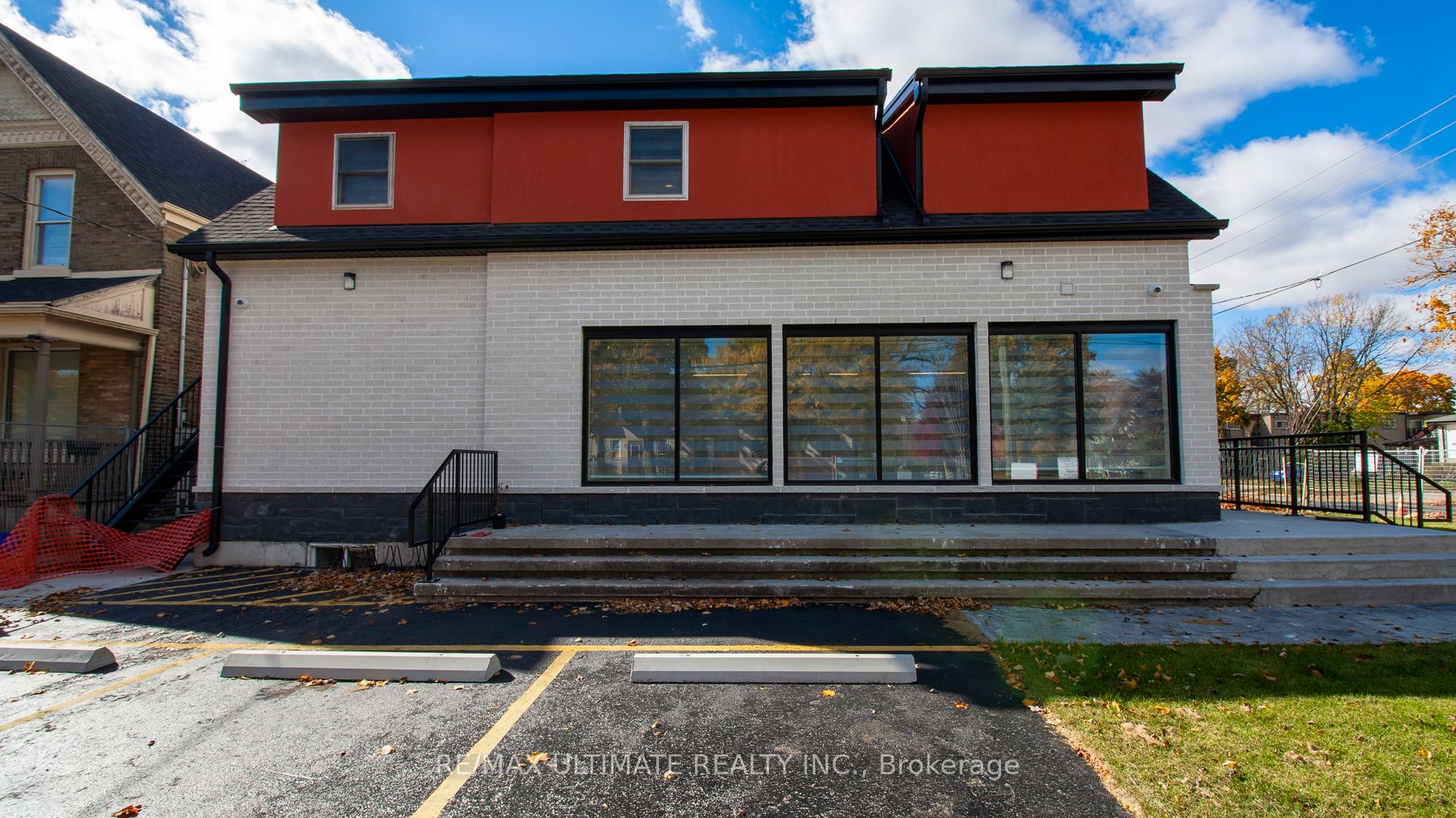 203 Colborne Street Property Photo 5
