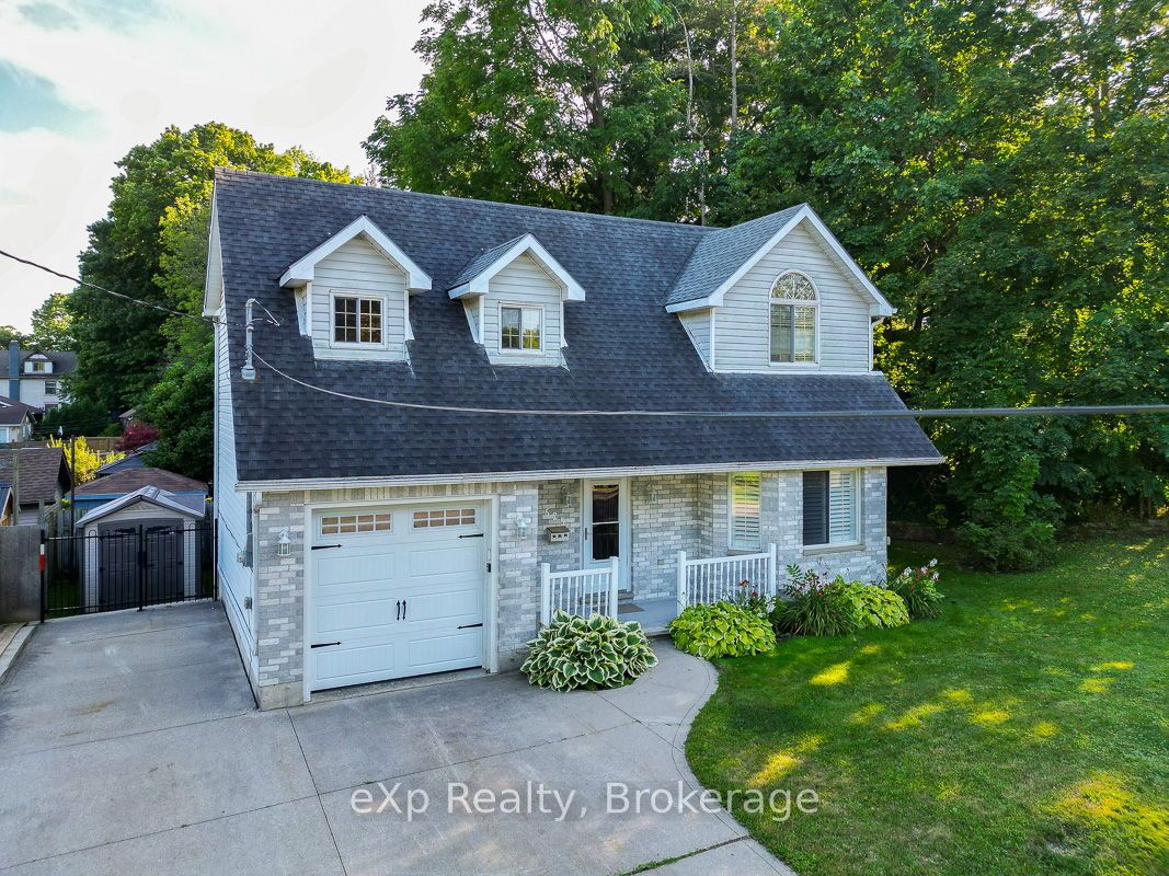 525 19th Street Property Photo 2