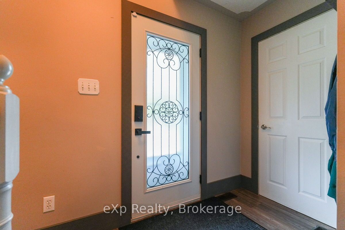 525 19th Street Property Photo 3