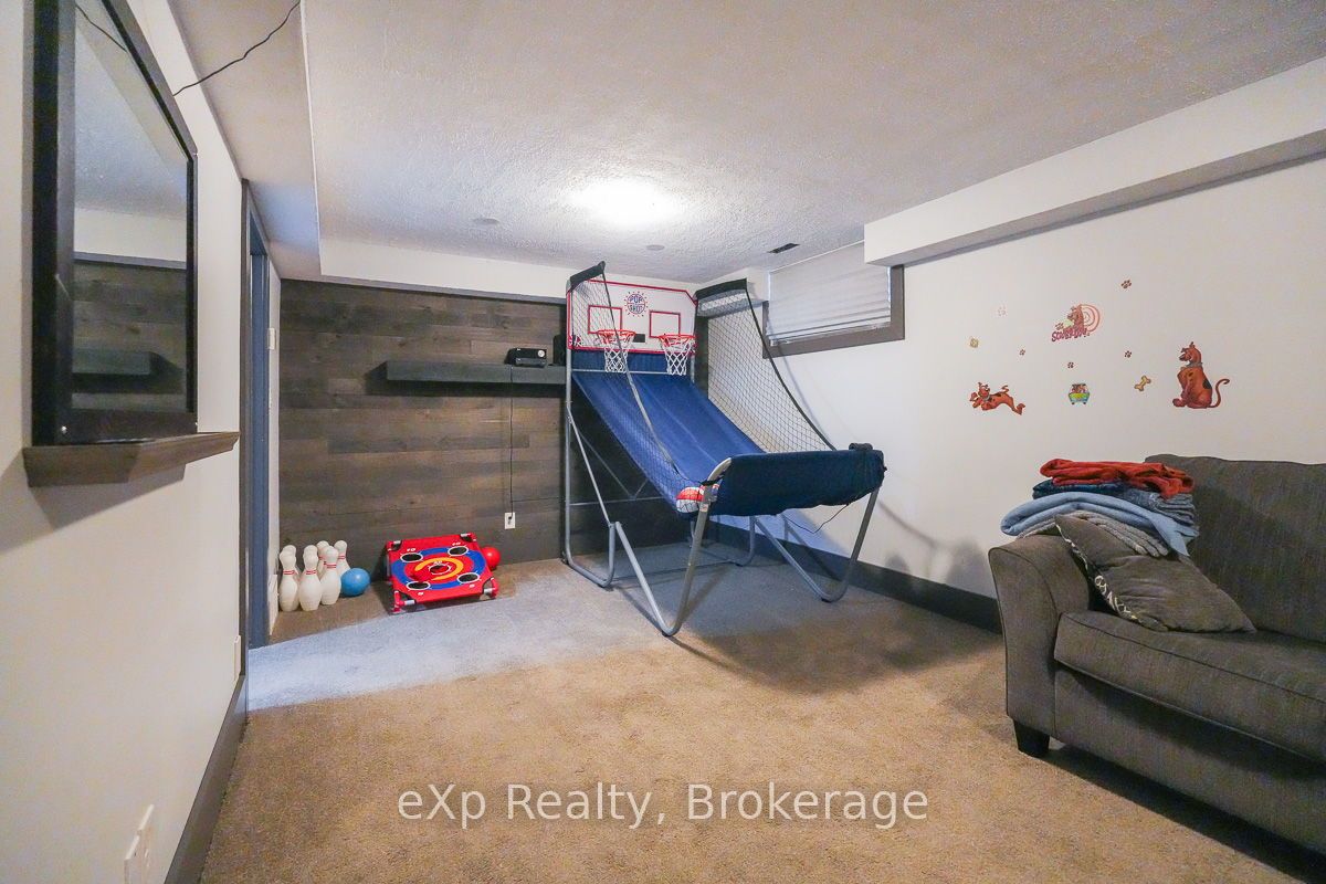 525 19th Street Property Photo 20