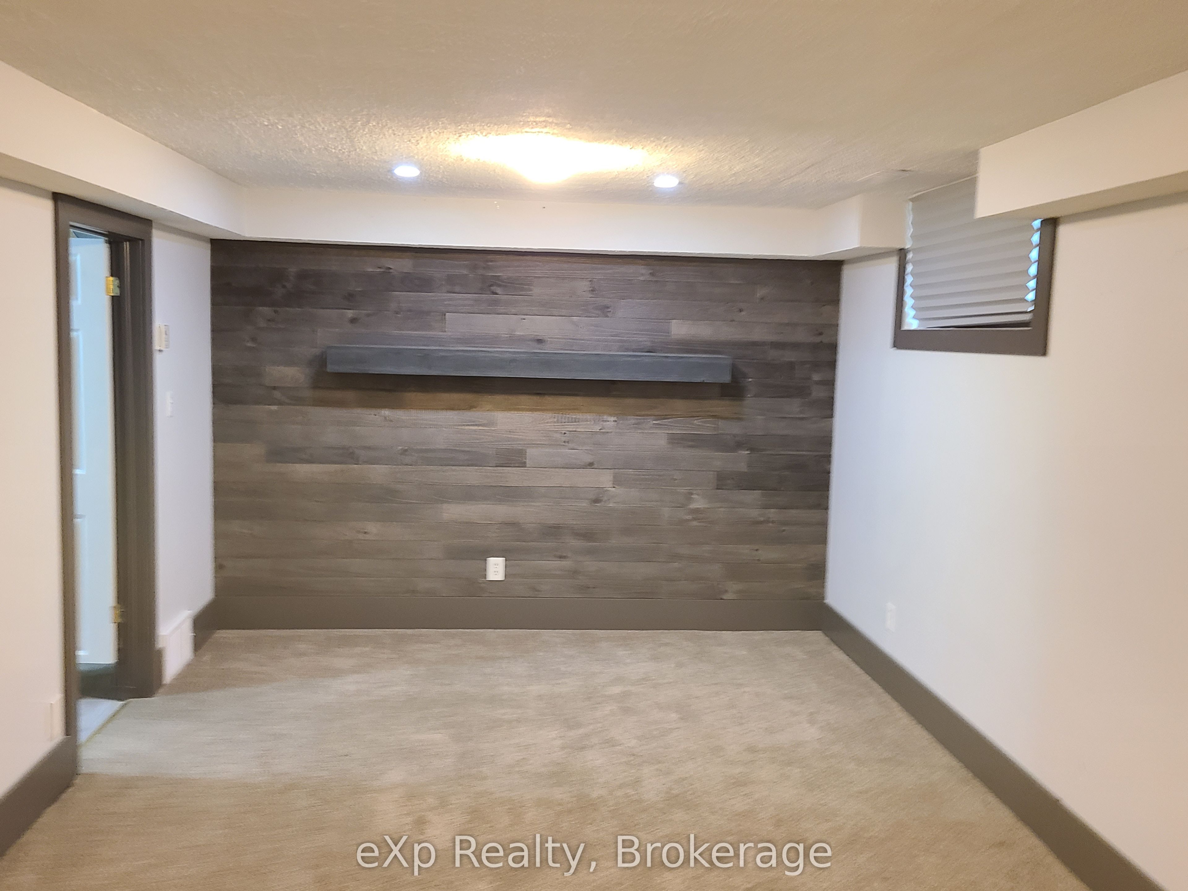 525 19th Street Property Photo 21