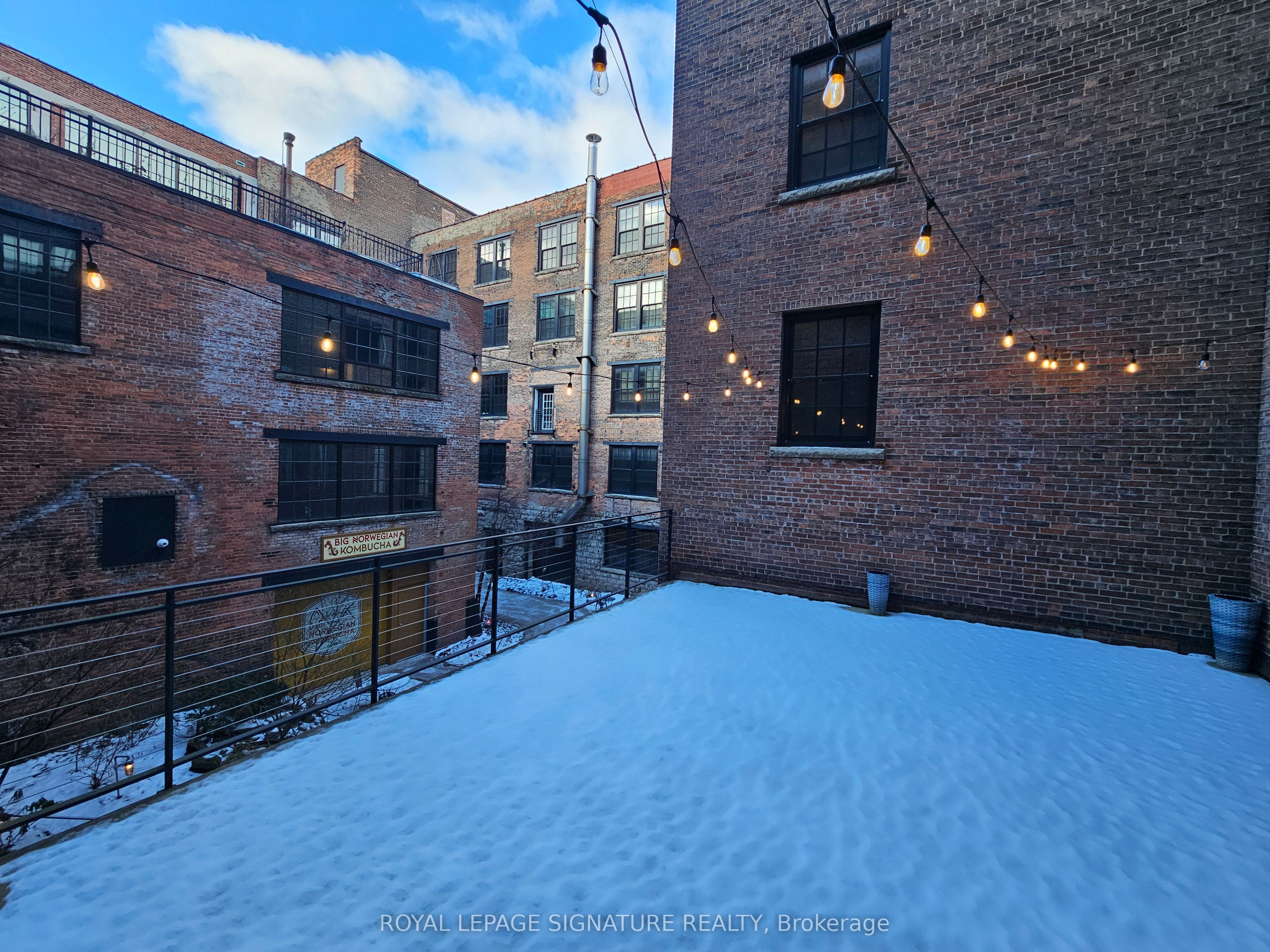 #119 - 500 Seneca Street Property Photo 20