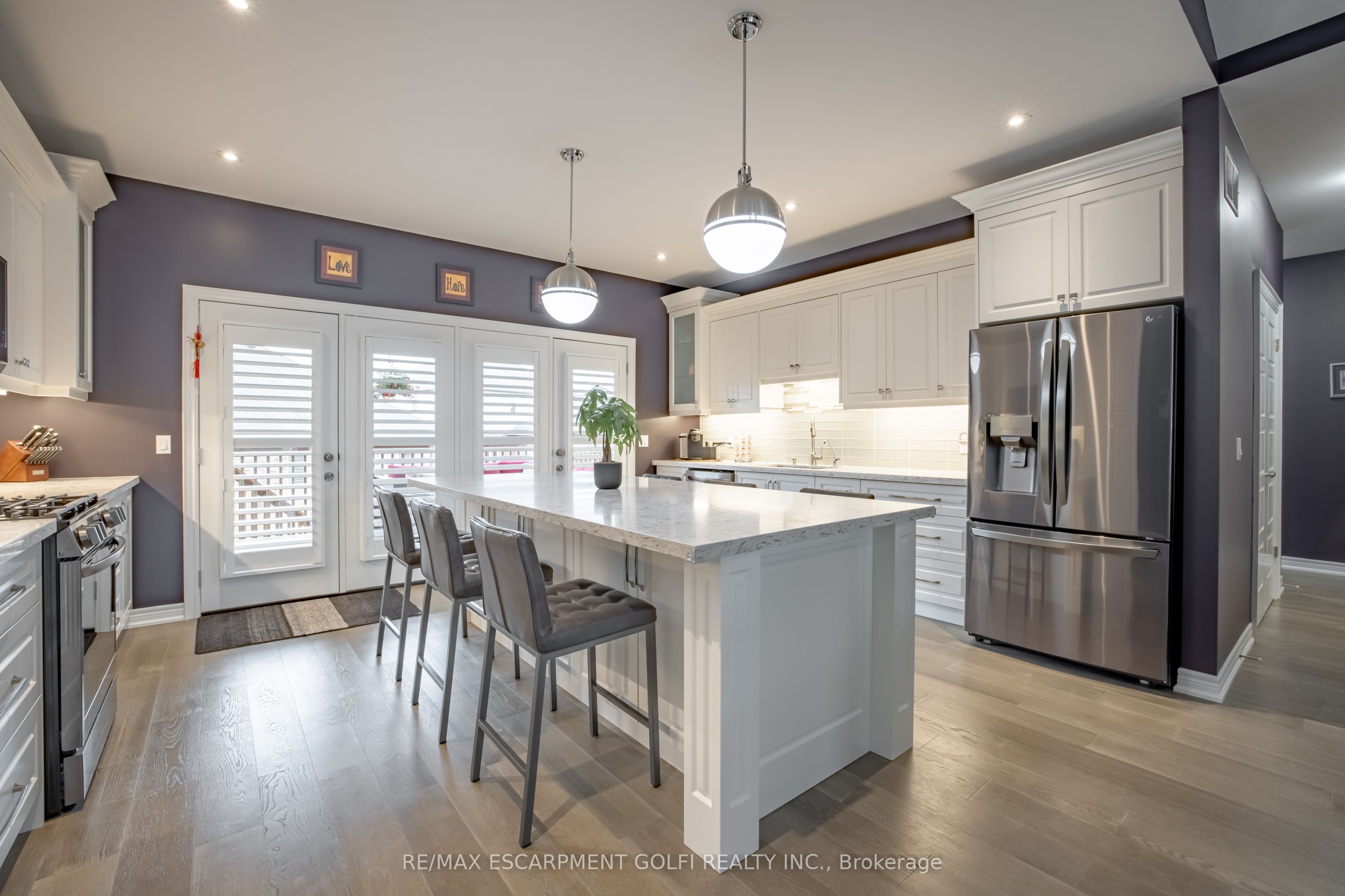 3 Delicious Court Property Photo 18