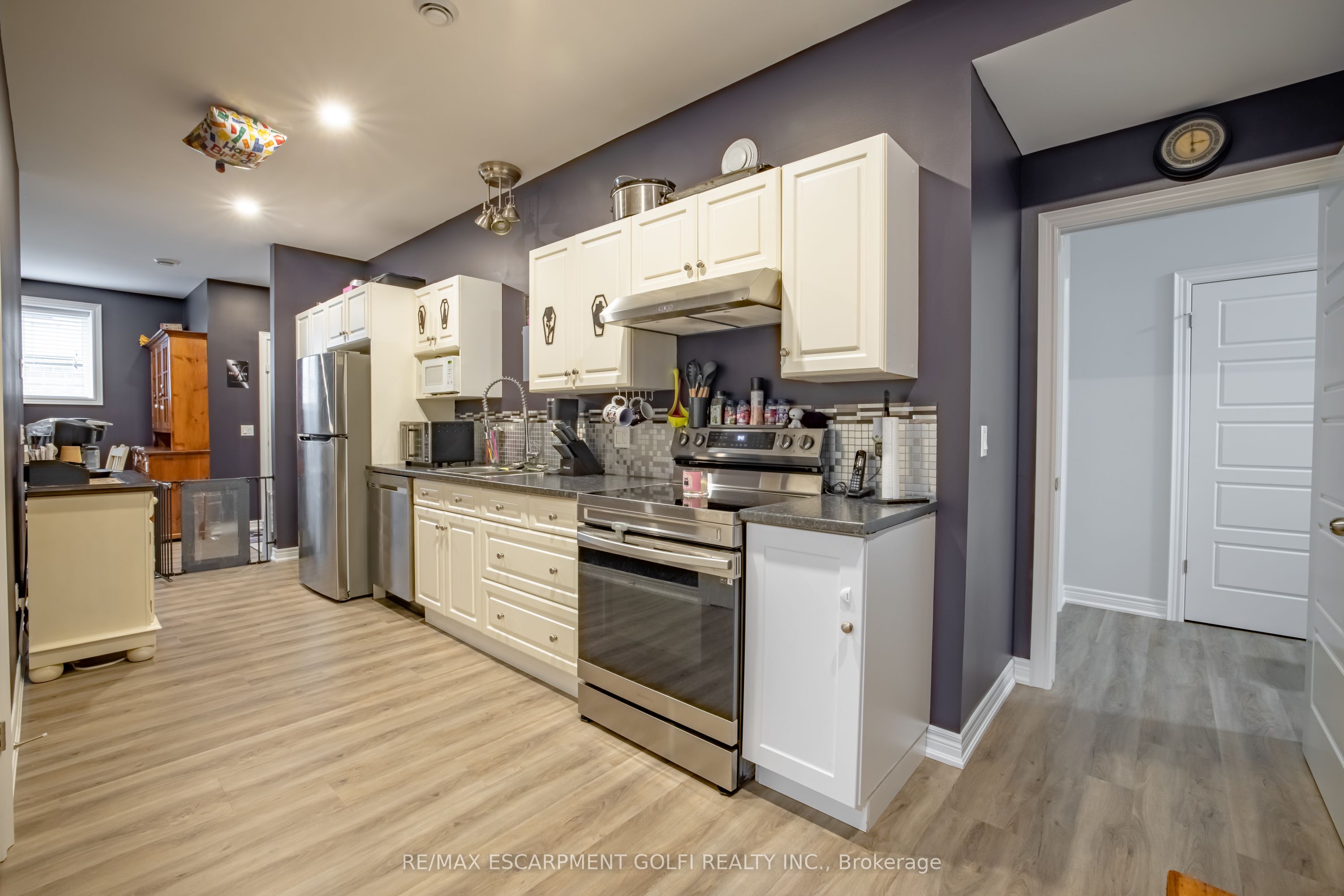 3 Delicious Court Property Photo 32