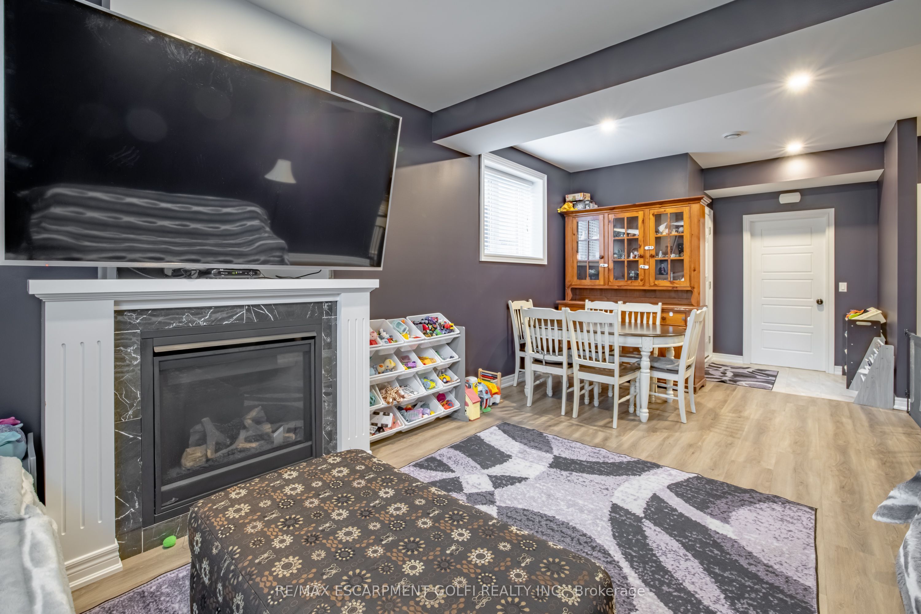 3 Delicious Court Property Photo 37