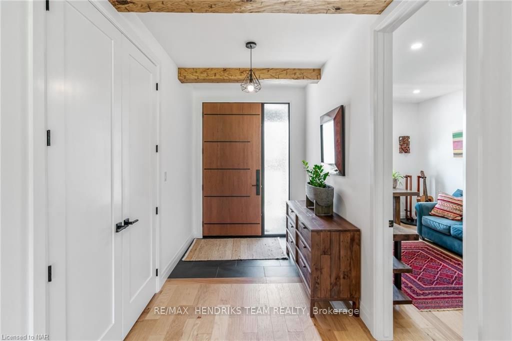 1007 Clare Avenue Property Photo 3