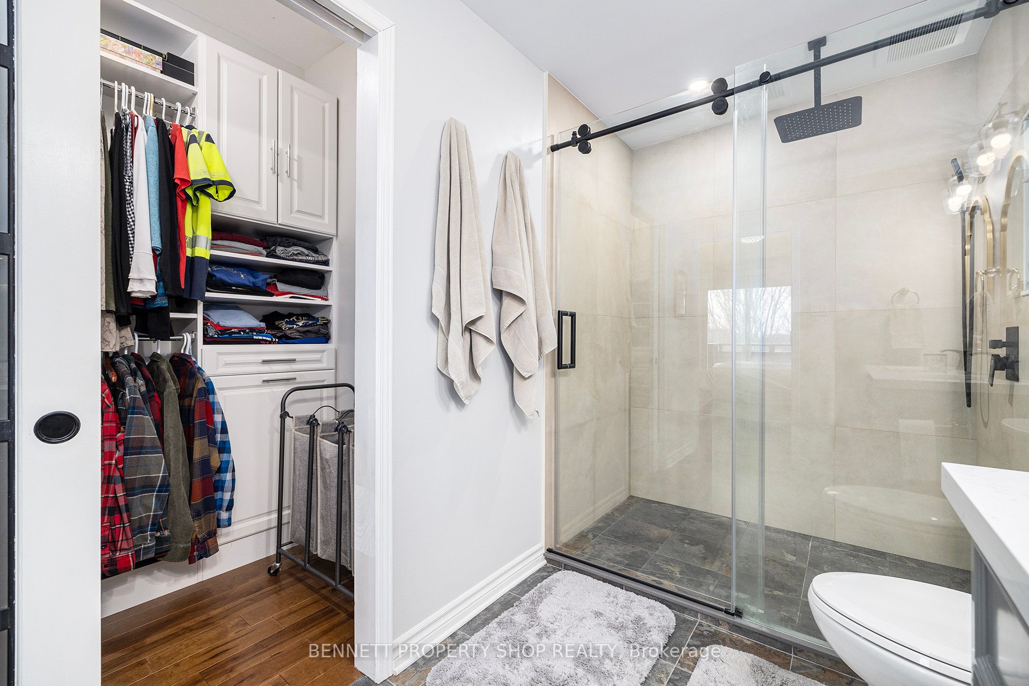 114 Robson Court Property Photo 16