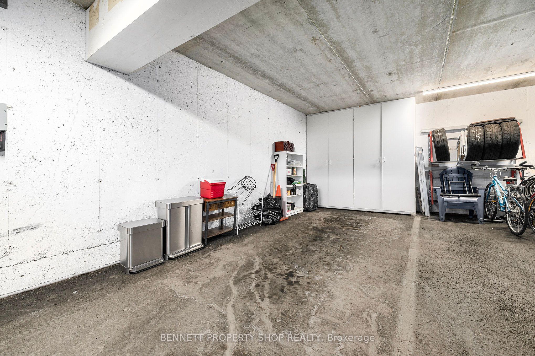 114 Robson Court Property Photo 23