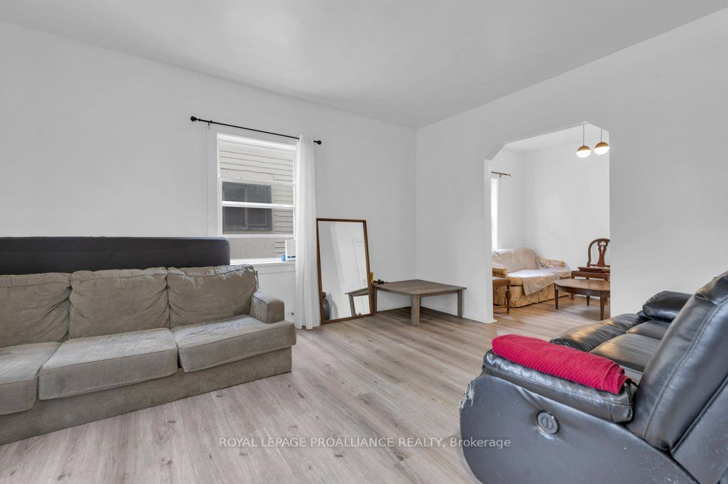 91 Bridge Street Property Photo 5