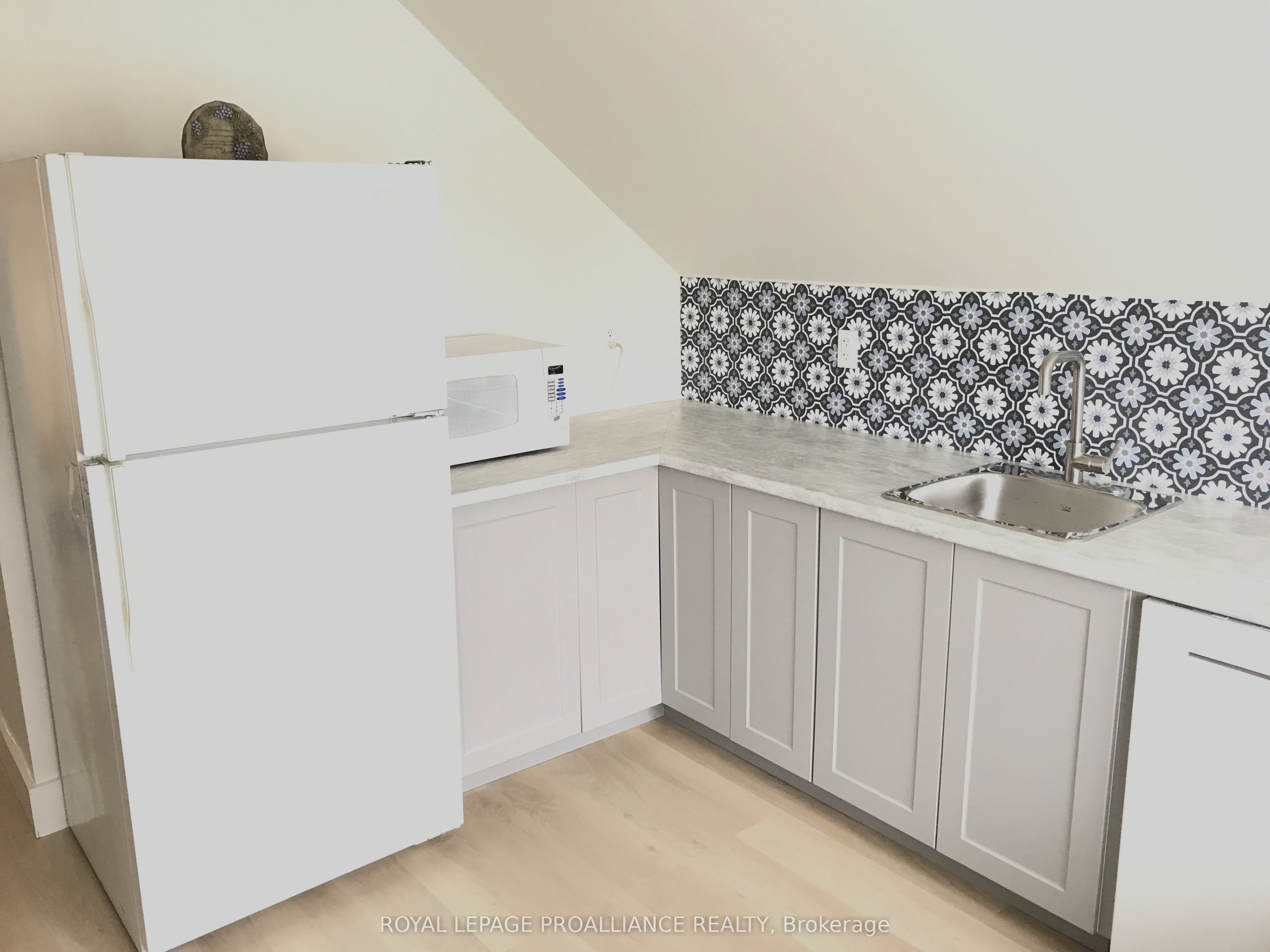 91 Bridge Street Property Photo 17