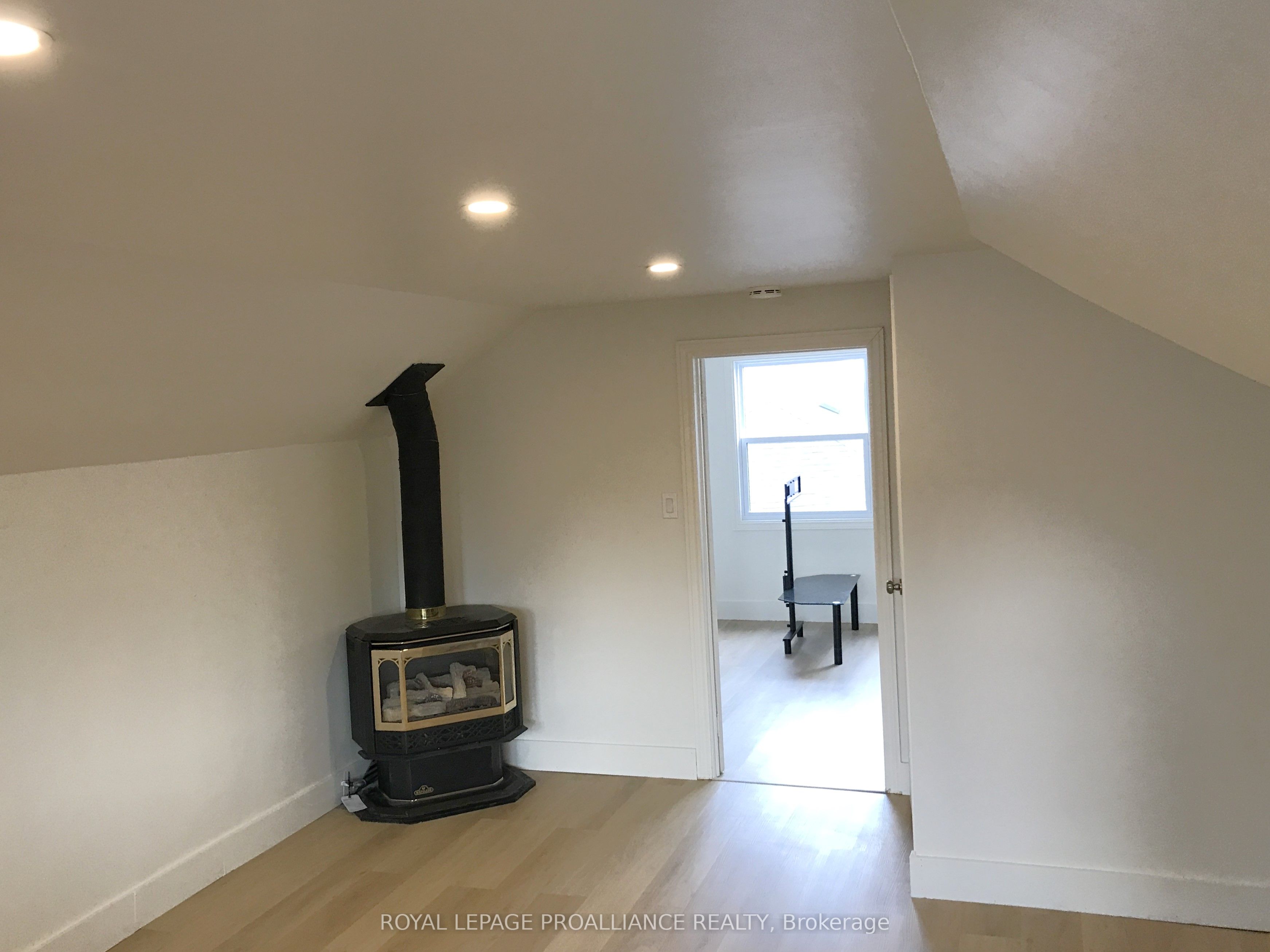 91 Bridge Street Property Photo 23