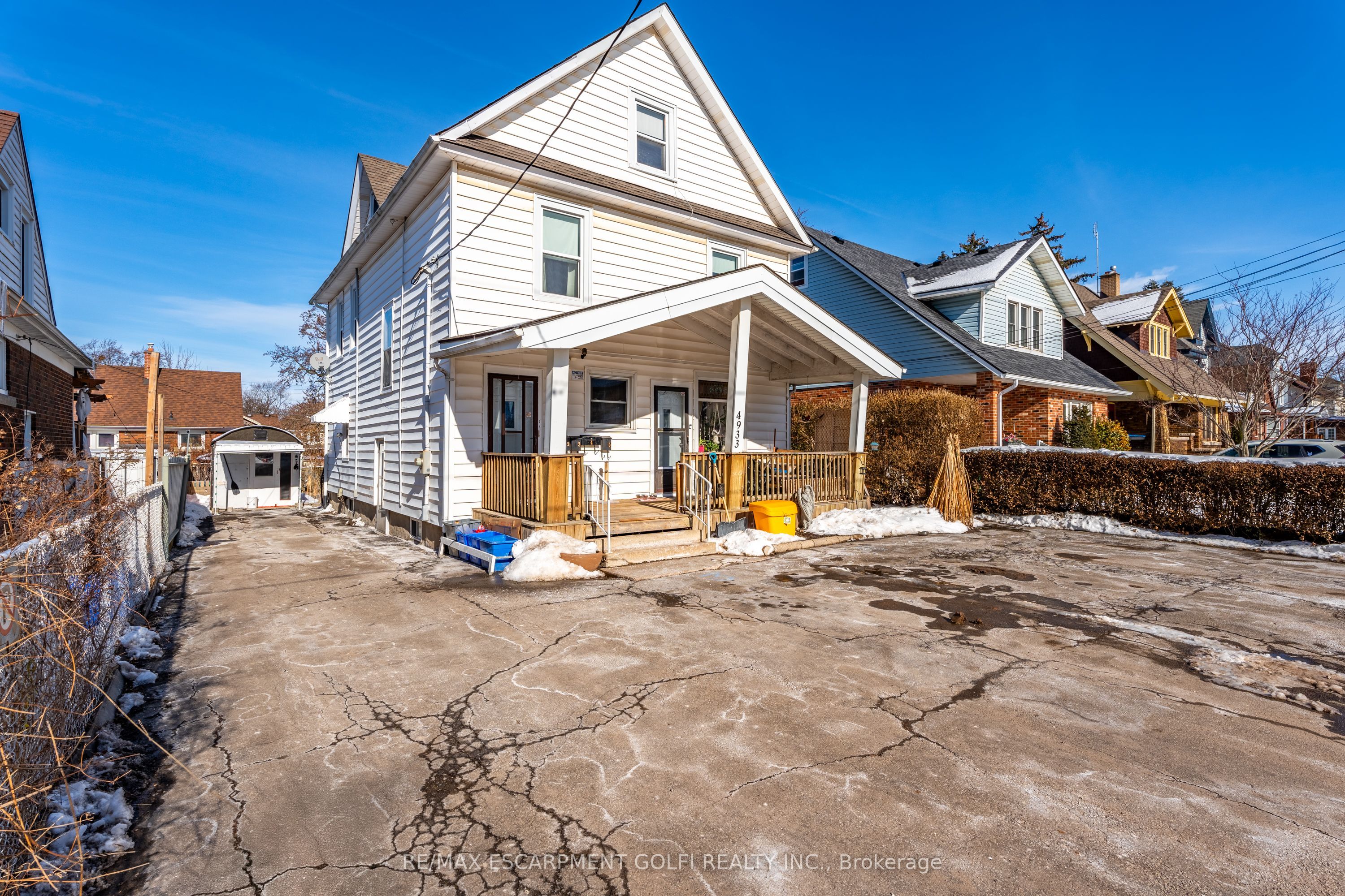 4933 Jepson Street Property Photo 2