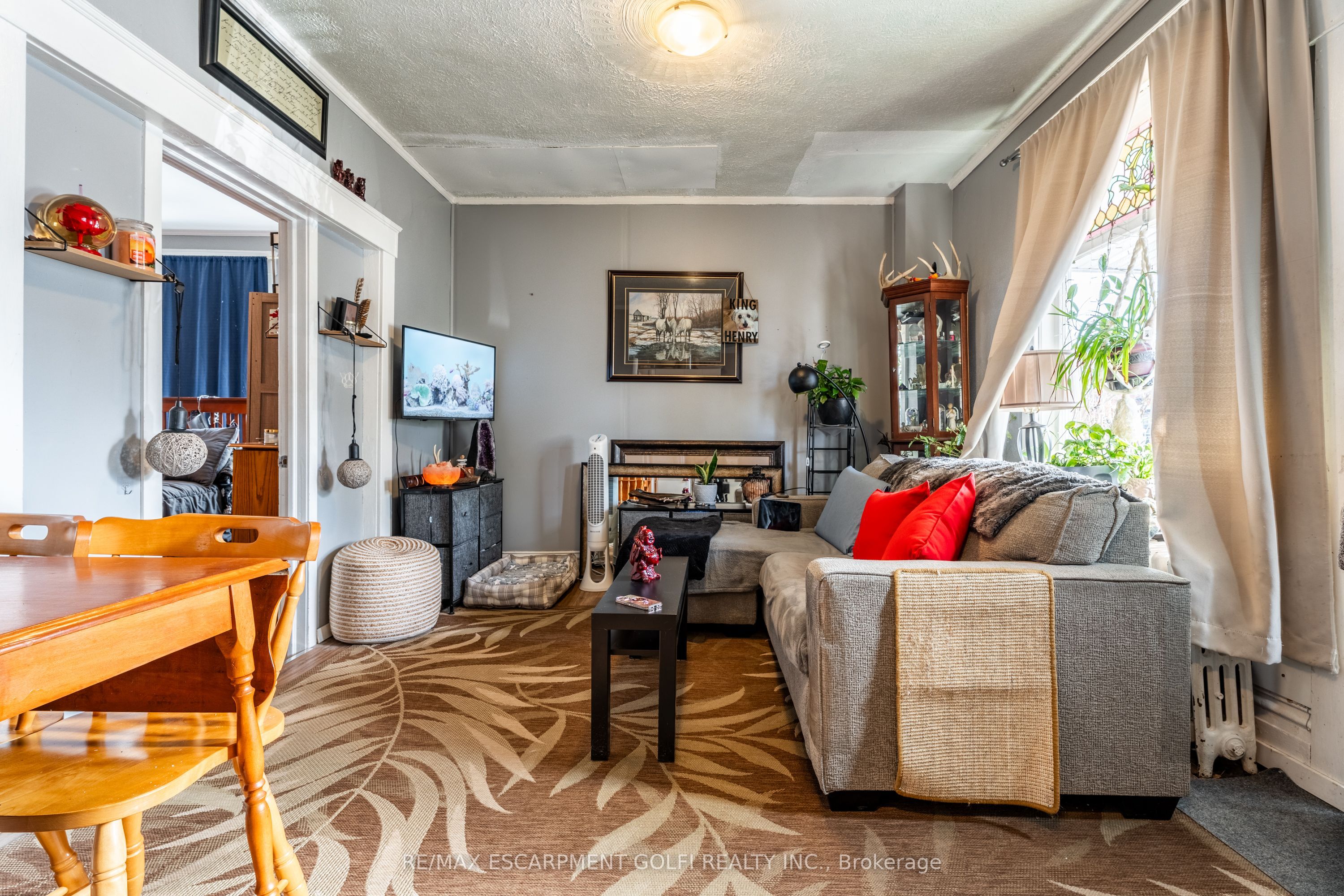 4933 Jepson Street Property Photo 6