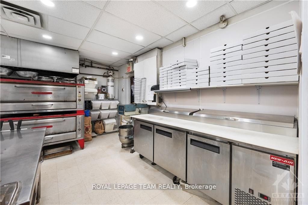 2858 Munster Road Property Photo 23