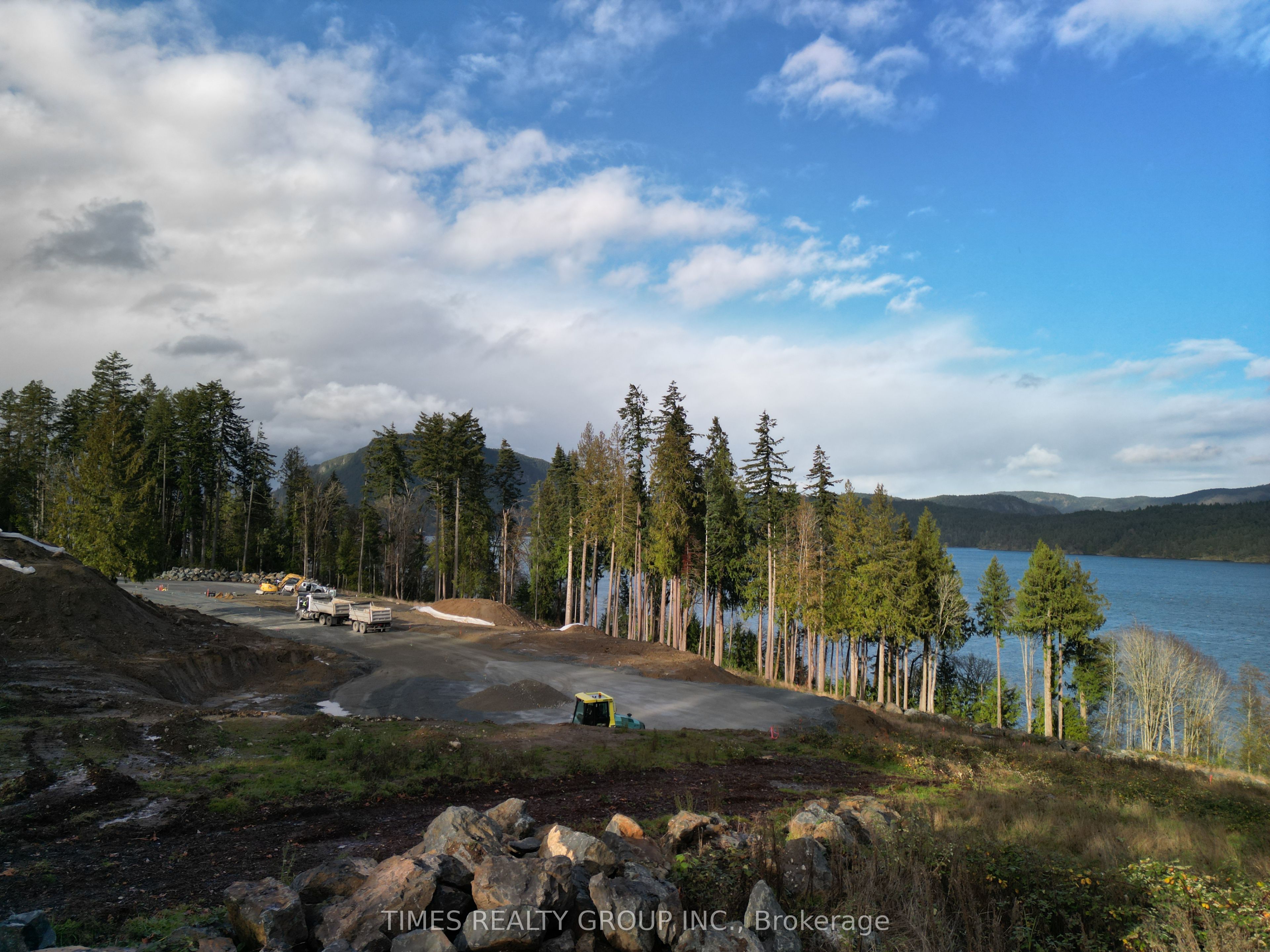 #lot 10 - 1209 Sutherland Drive Property Photo 6